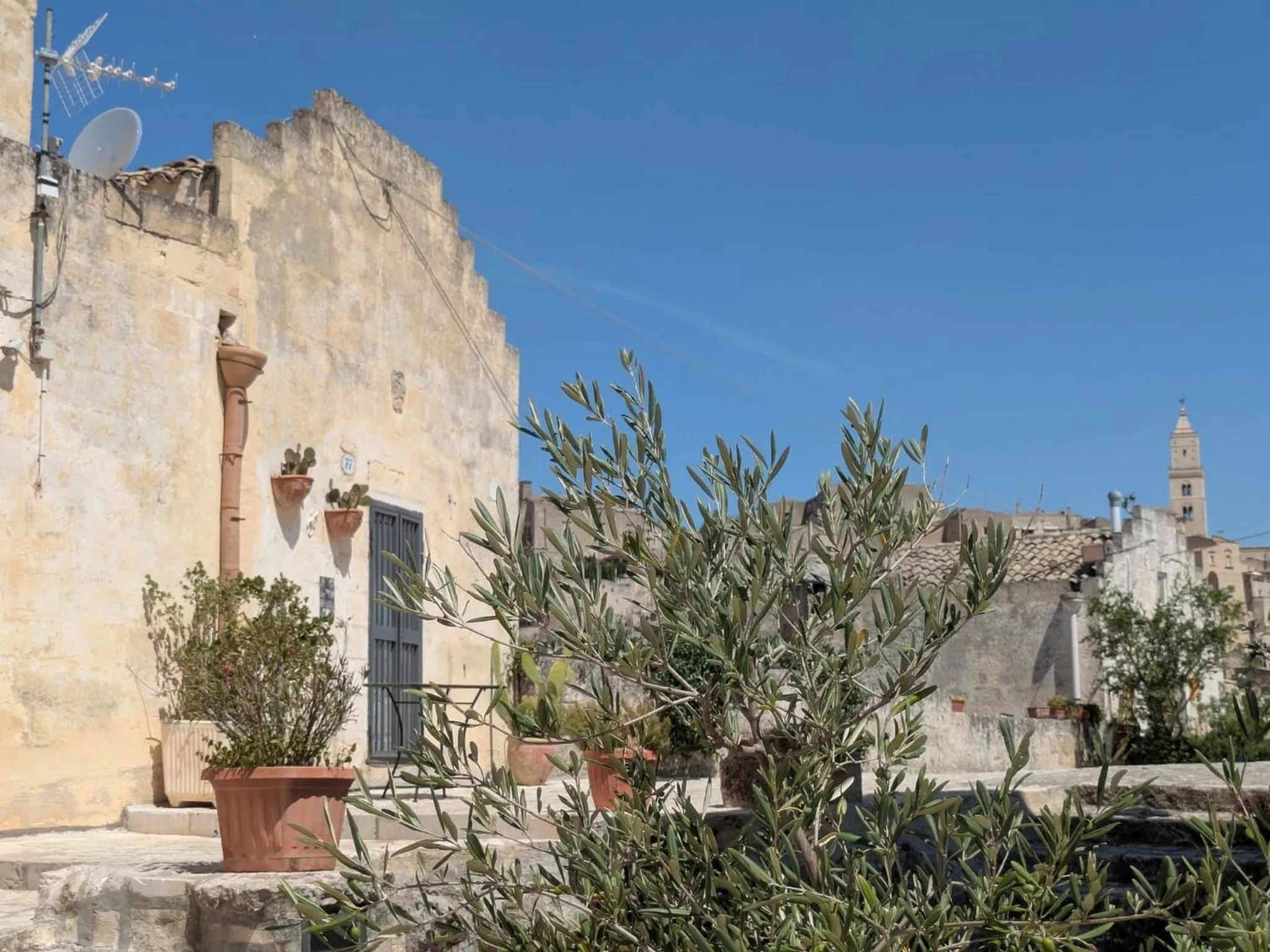 Property building in Il Geco