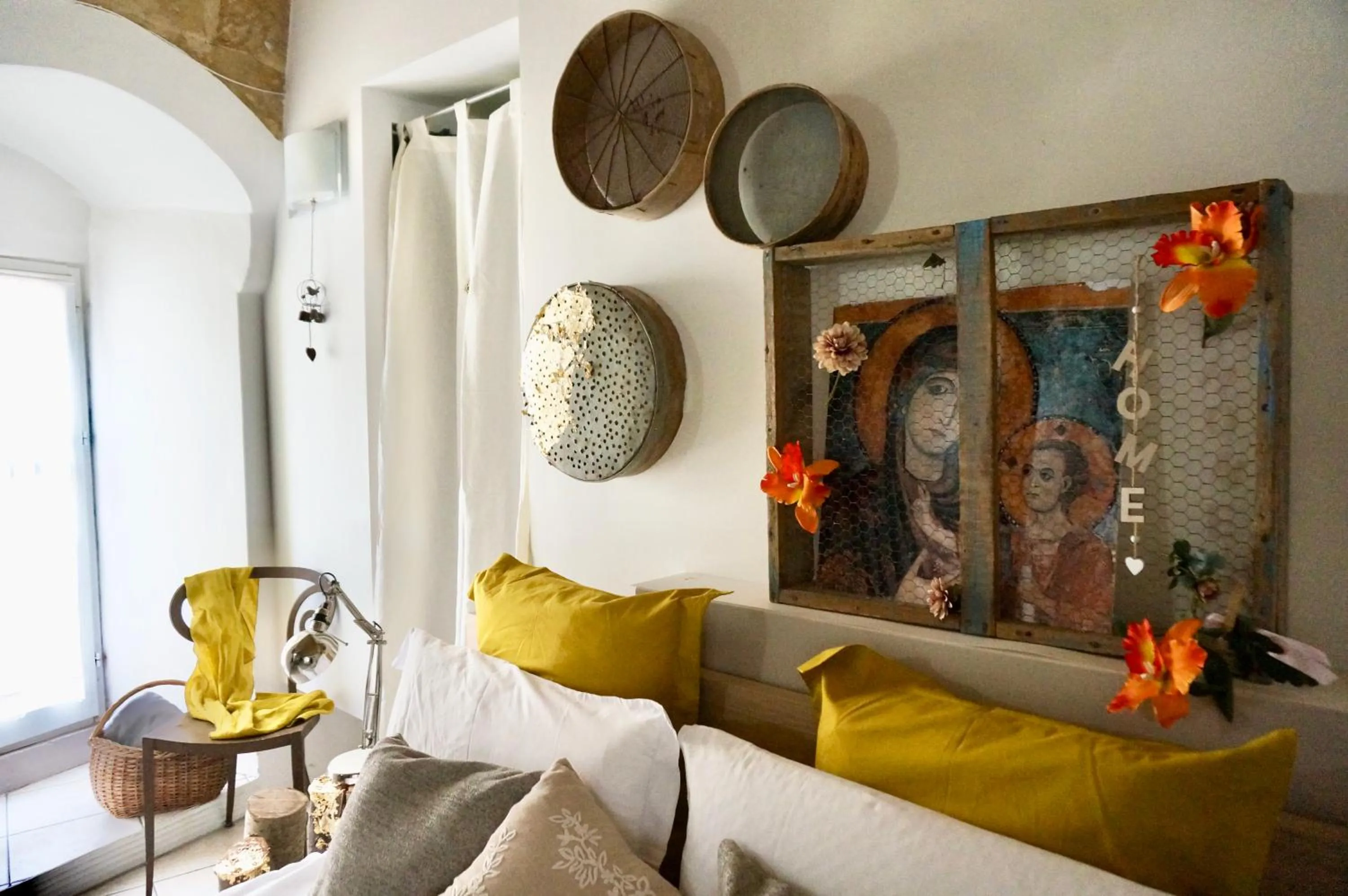 Decorative detail in Il Geco