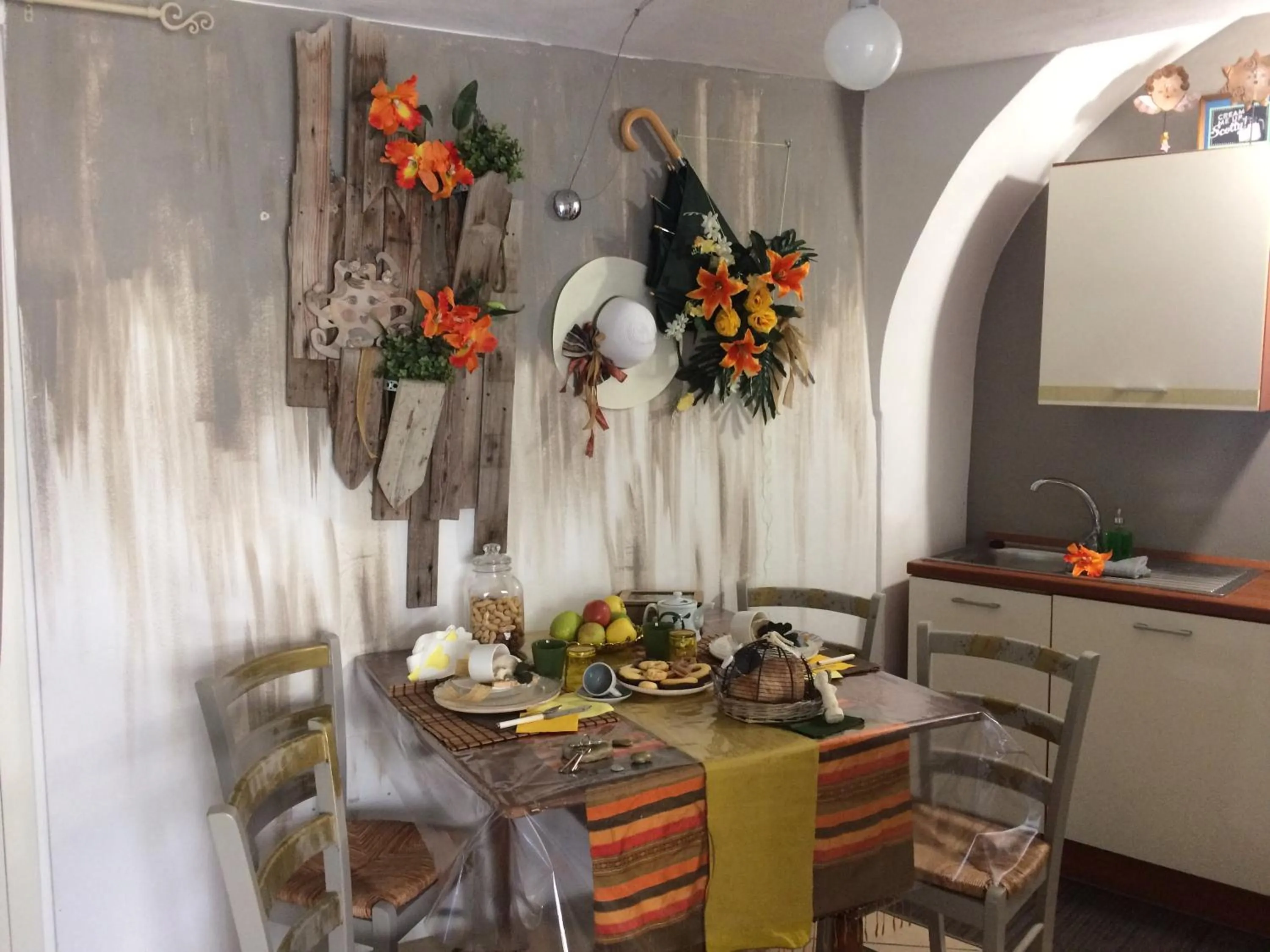 Photo of the whole room in Il Geco