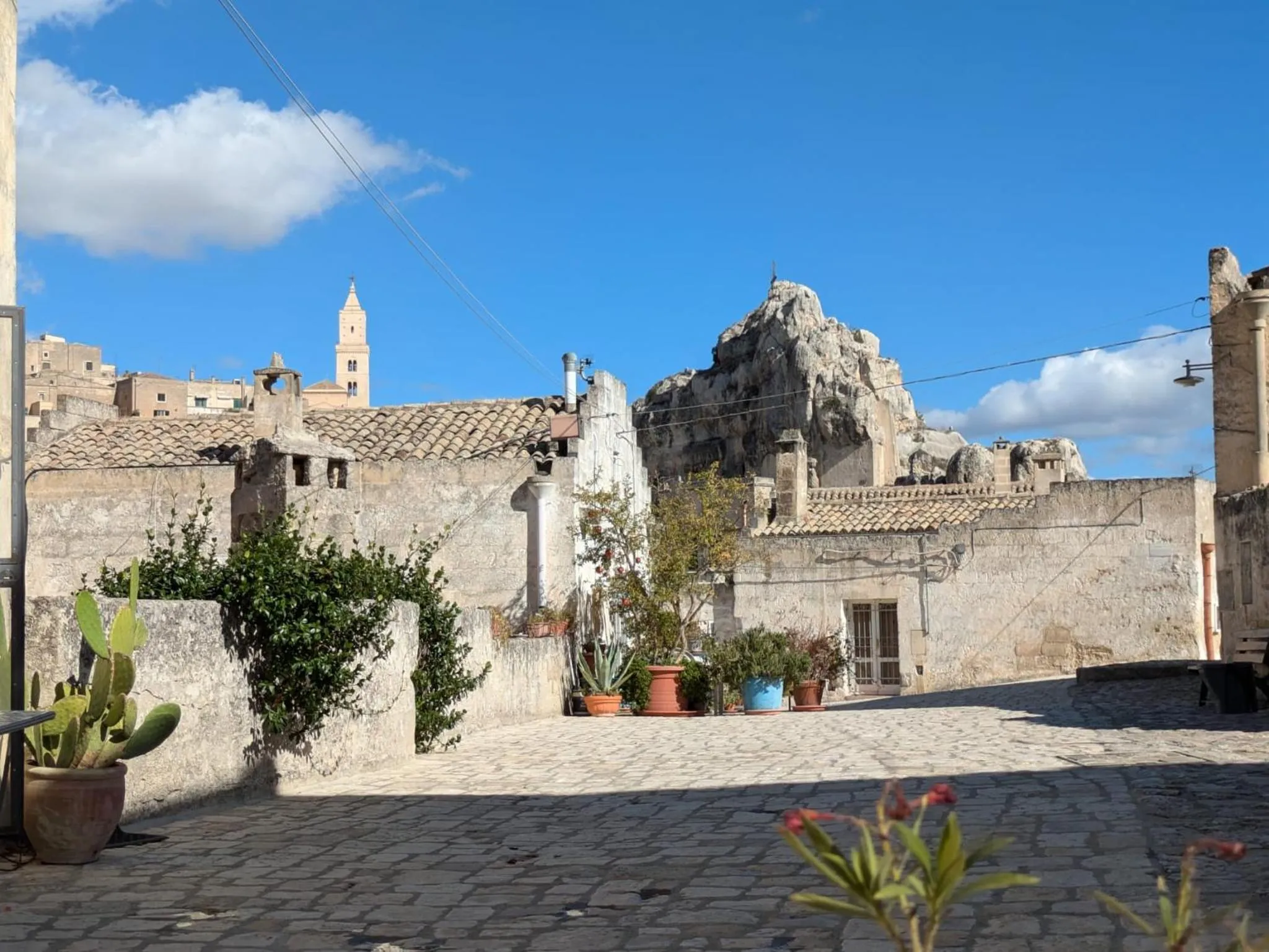 Property building in Il Geco