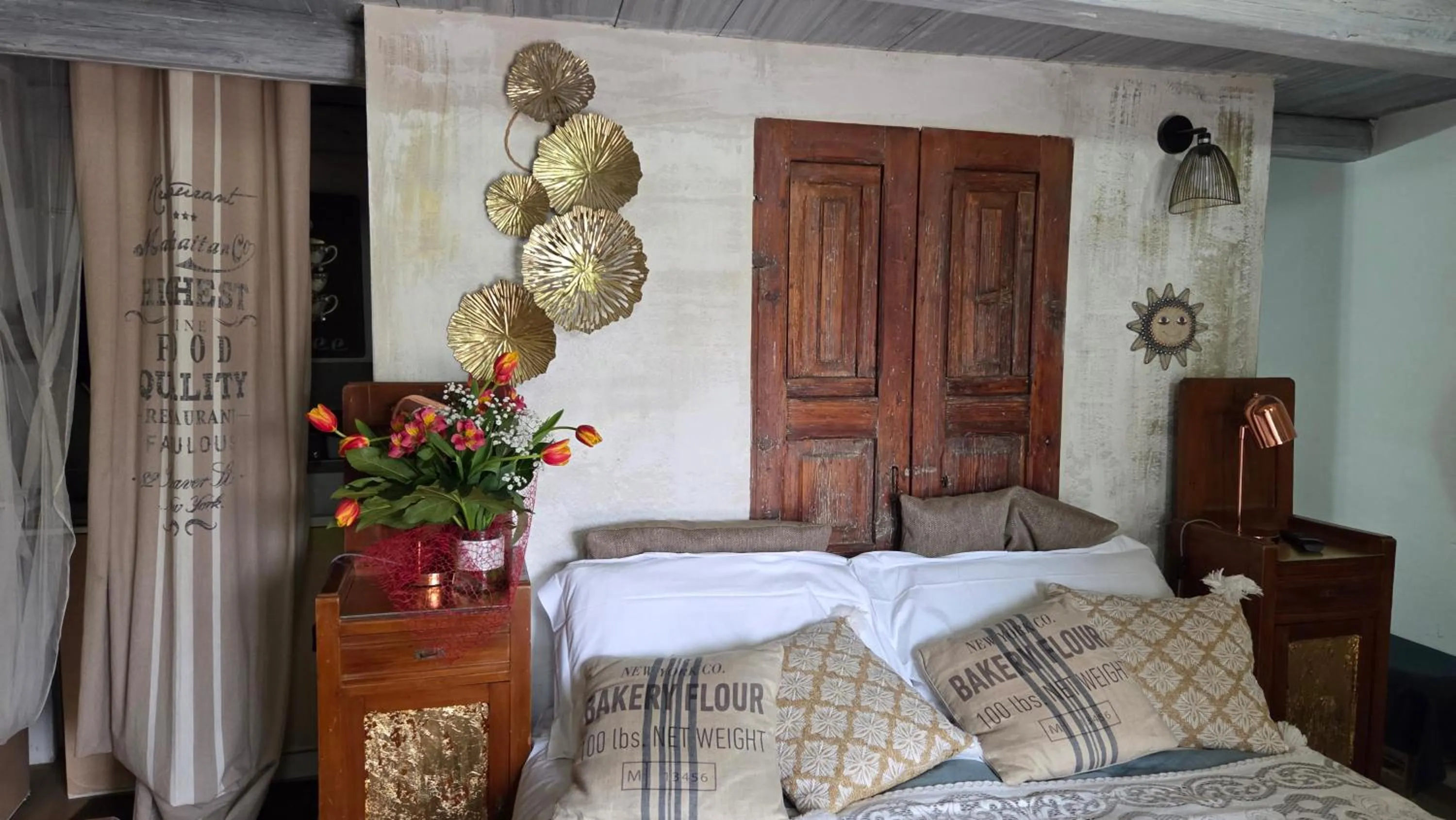 Bedroom, Bed in Il Geco