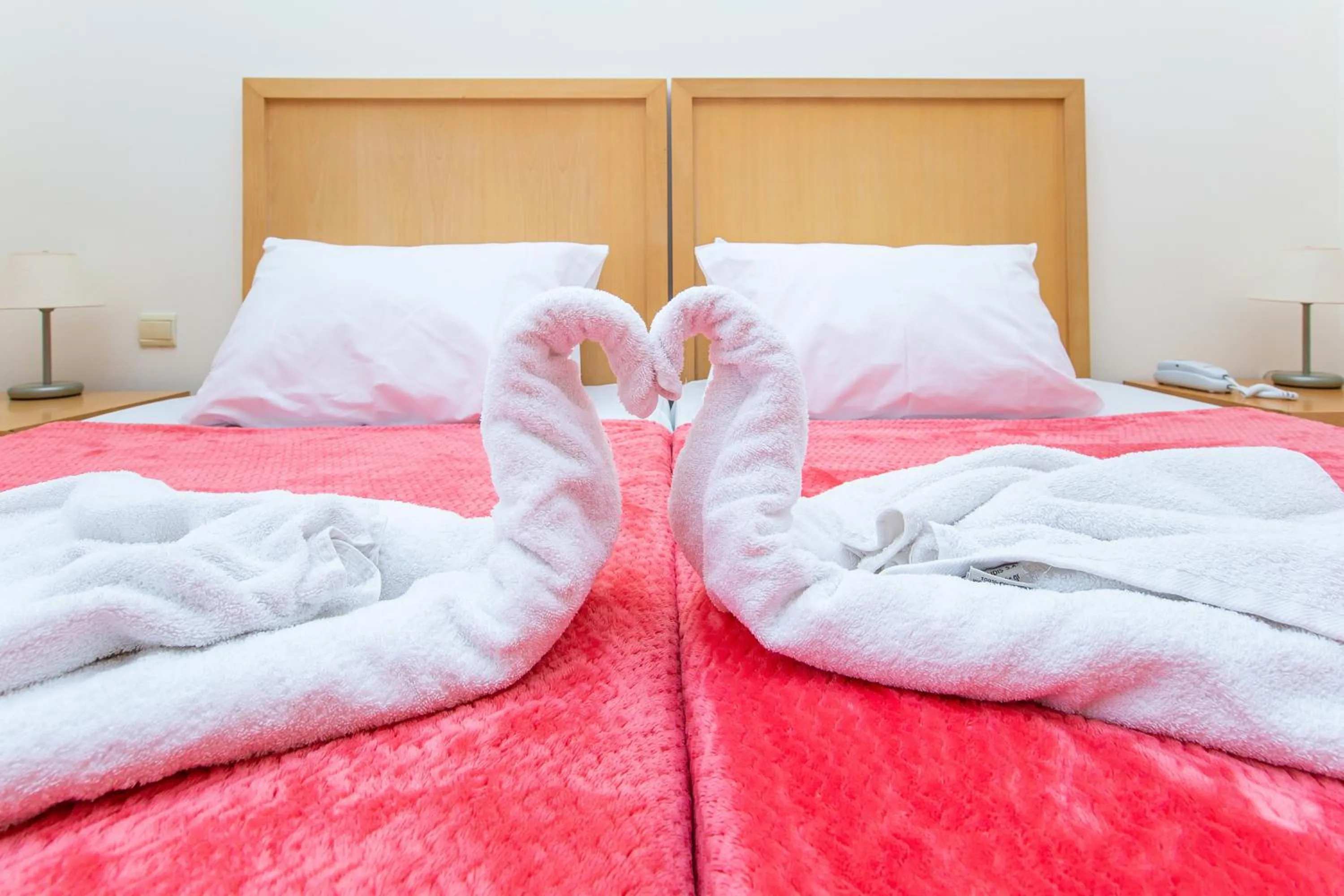 Bedroom, Bed in Hermes Hotel