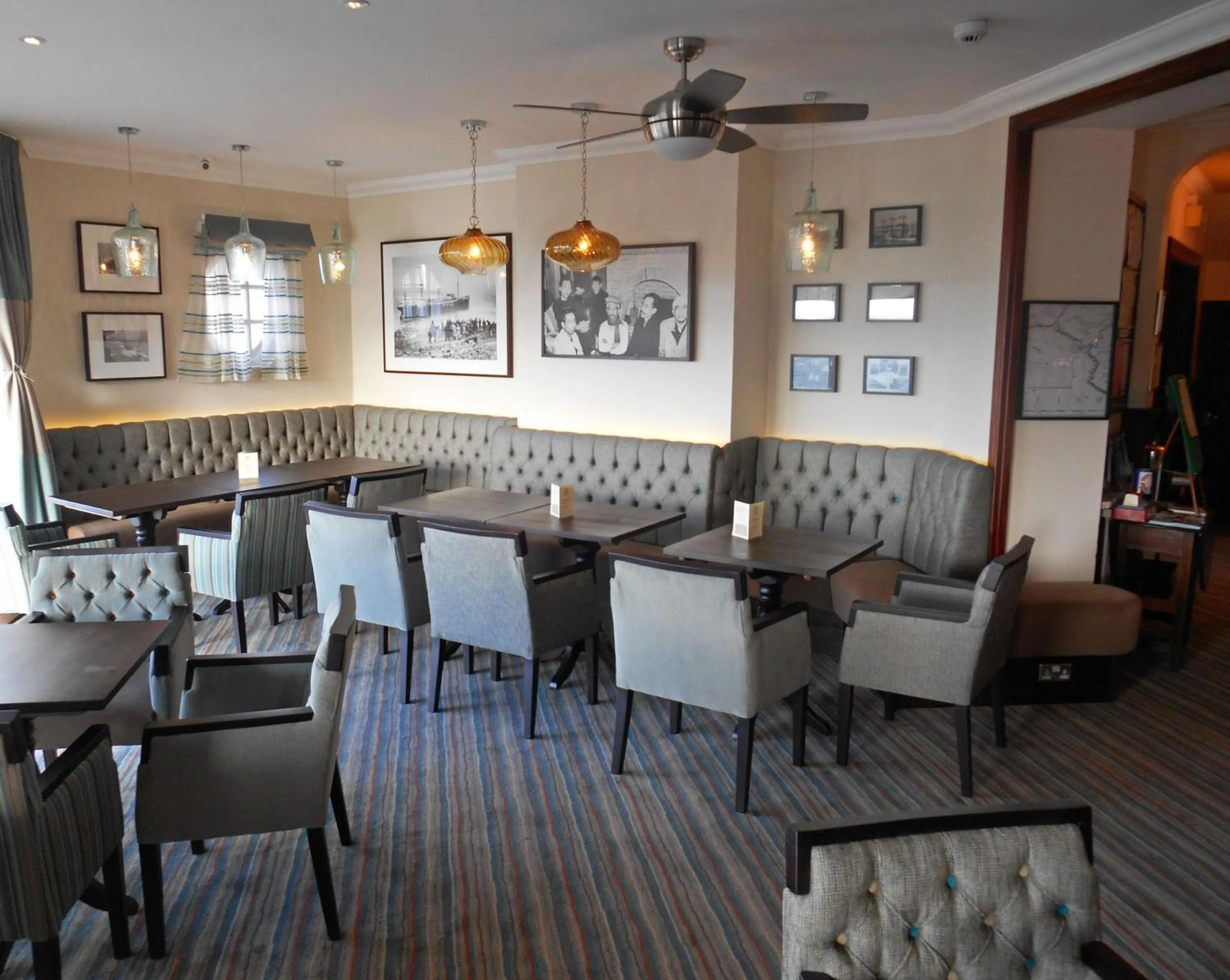 Property building in The Cottage Hotel