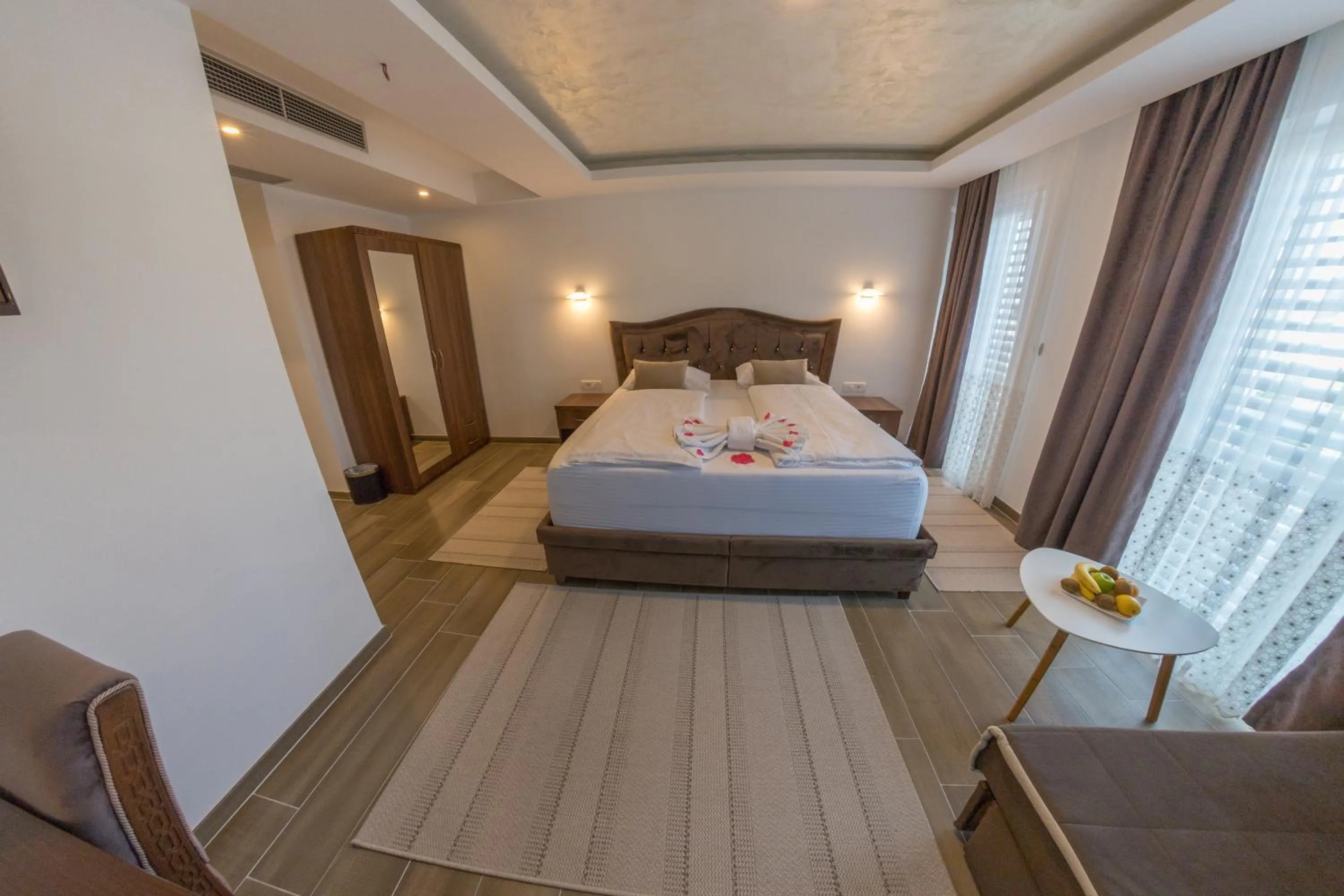 Photo of the whole room, Bed in Hotel Rekic