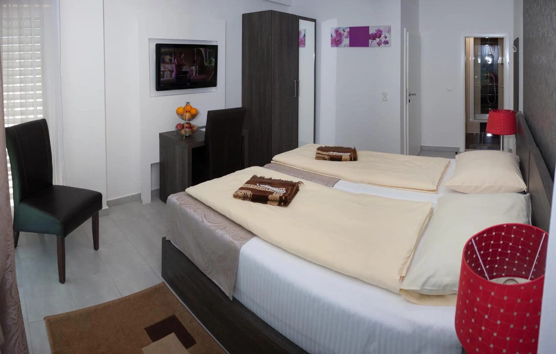 Photo of the whole room, Bed in Hotel Rekic