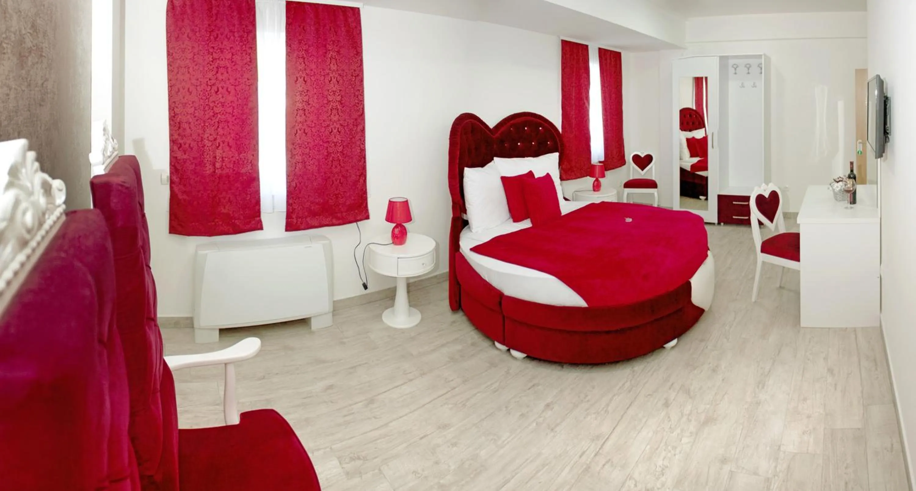 Photo of the whole room, Bed in Hotel Rekic