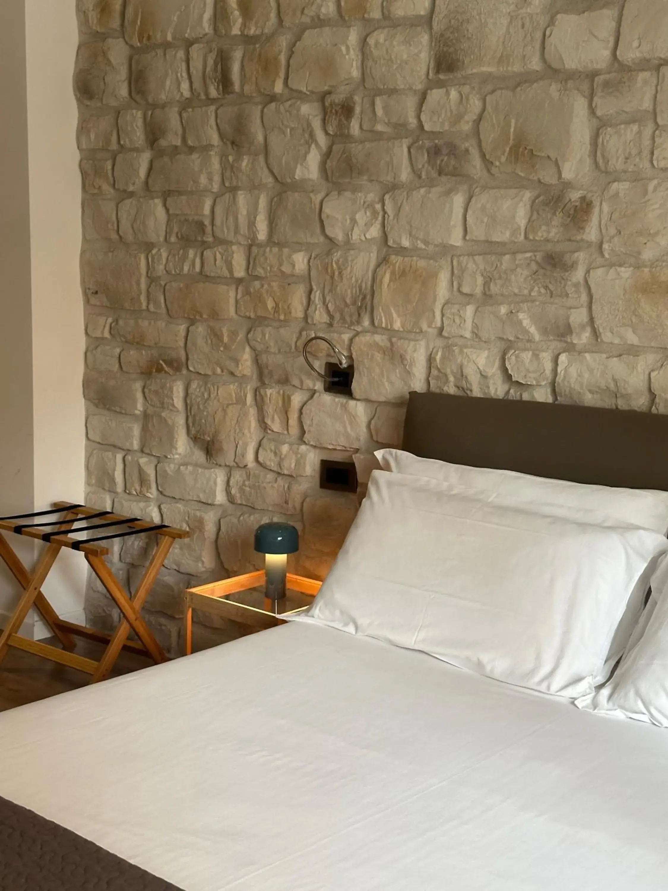 Family Room (2 Adults + 1 Child) in Olivia Rooms Teocrito Family Room (2 Adults + 1 Child) in Olivia Rooms Teocrito