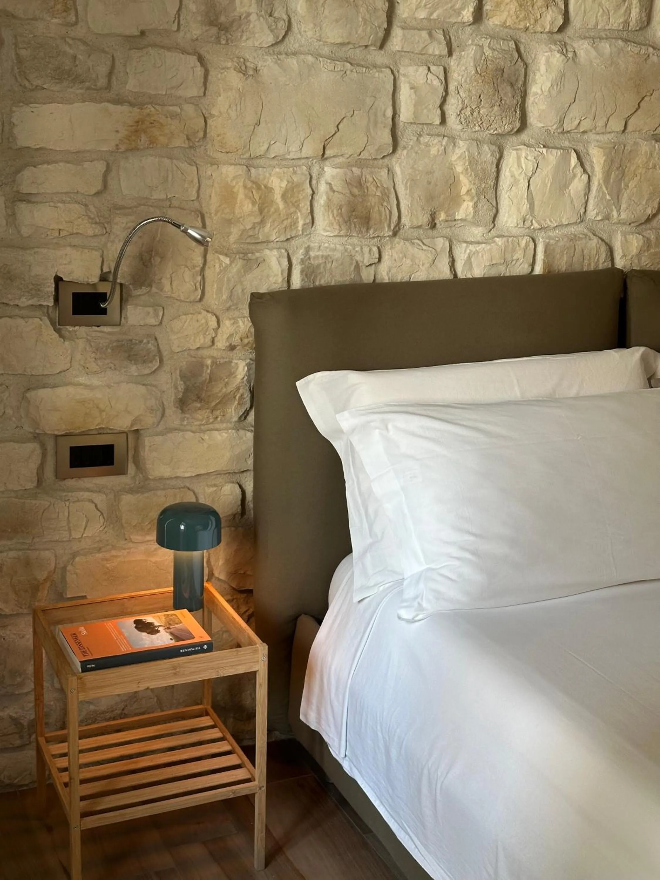 Double Room in Olivia Rooms Teocrito