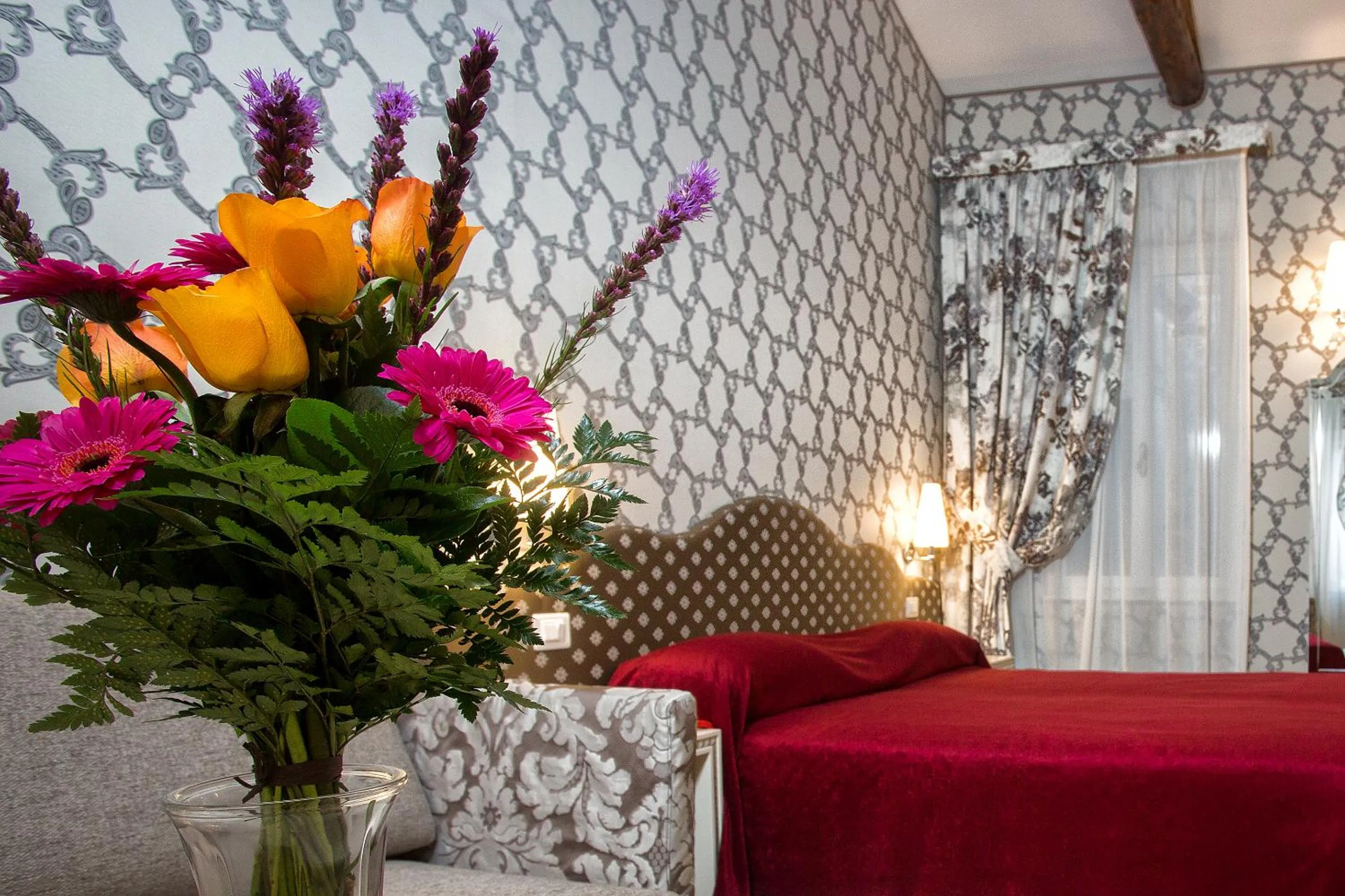 Decorative detail, Bed in Hotel Ca' Nobile Corner