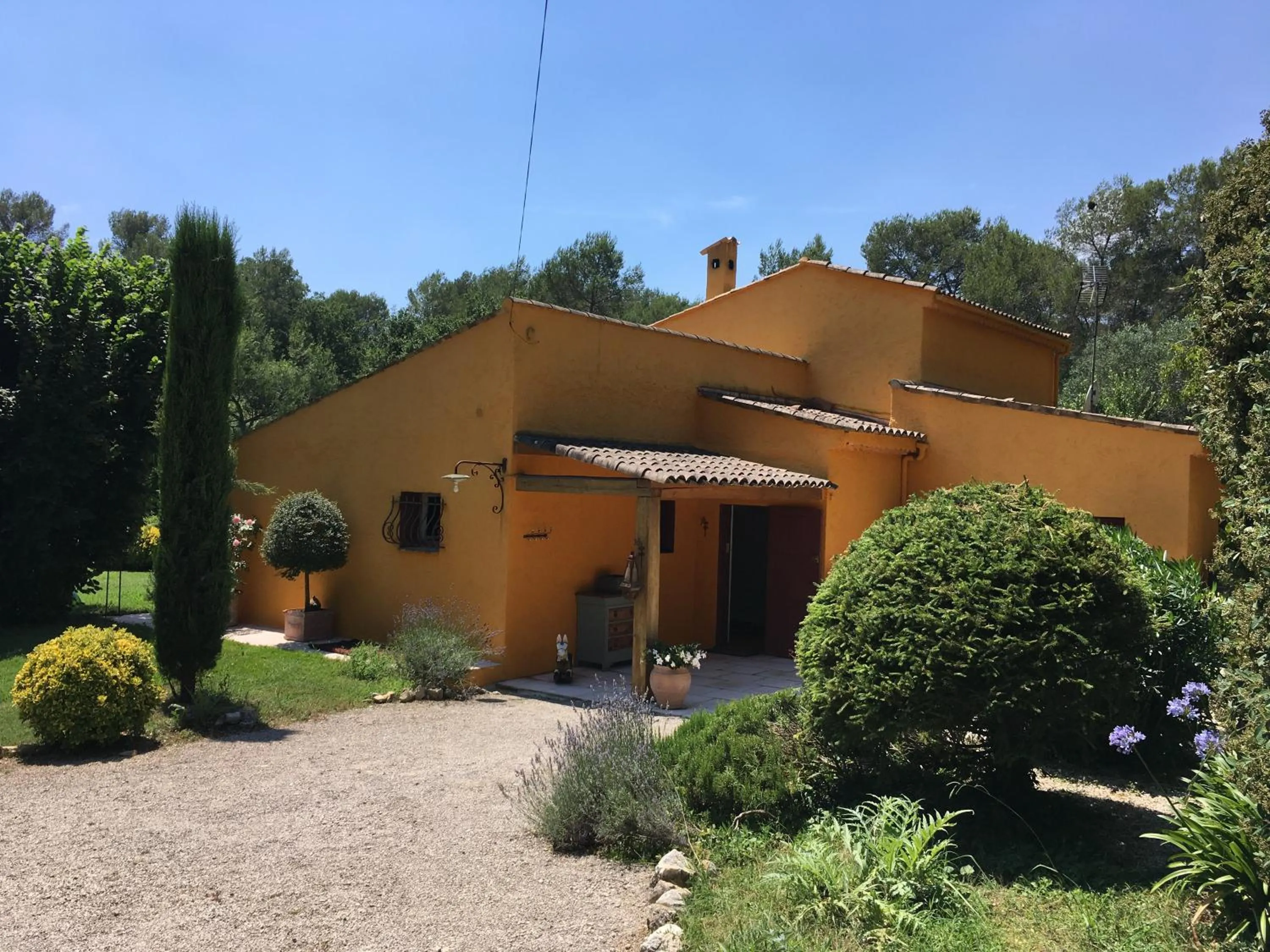 Property building in Villa de Miha