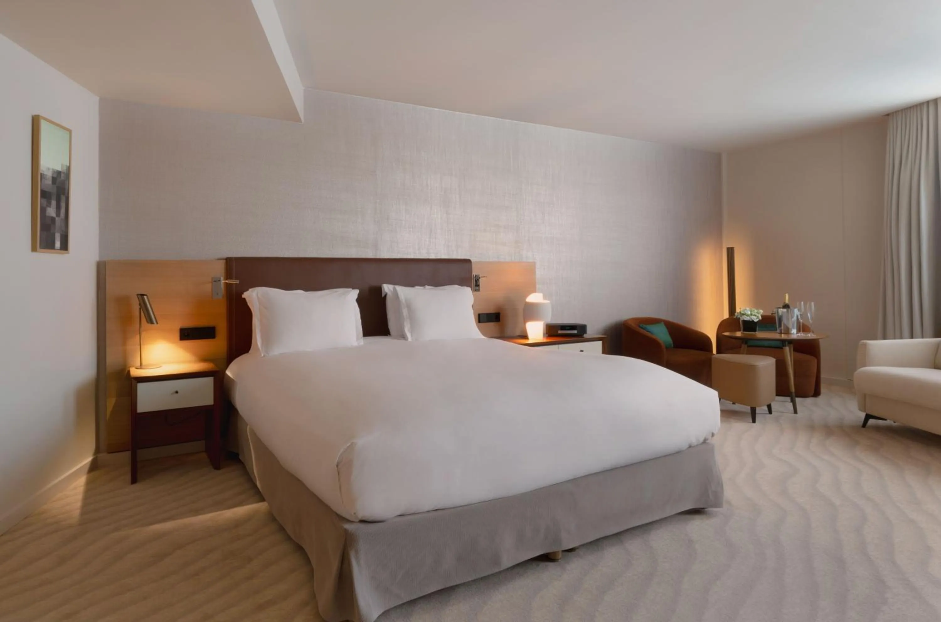 Bed in Sofitel Luxembourg Le Grand Ducal