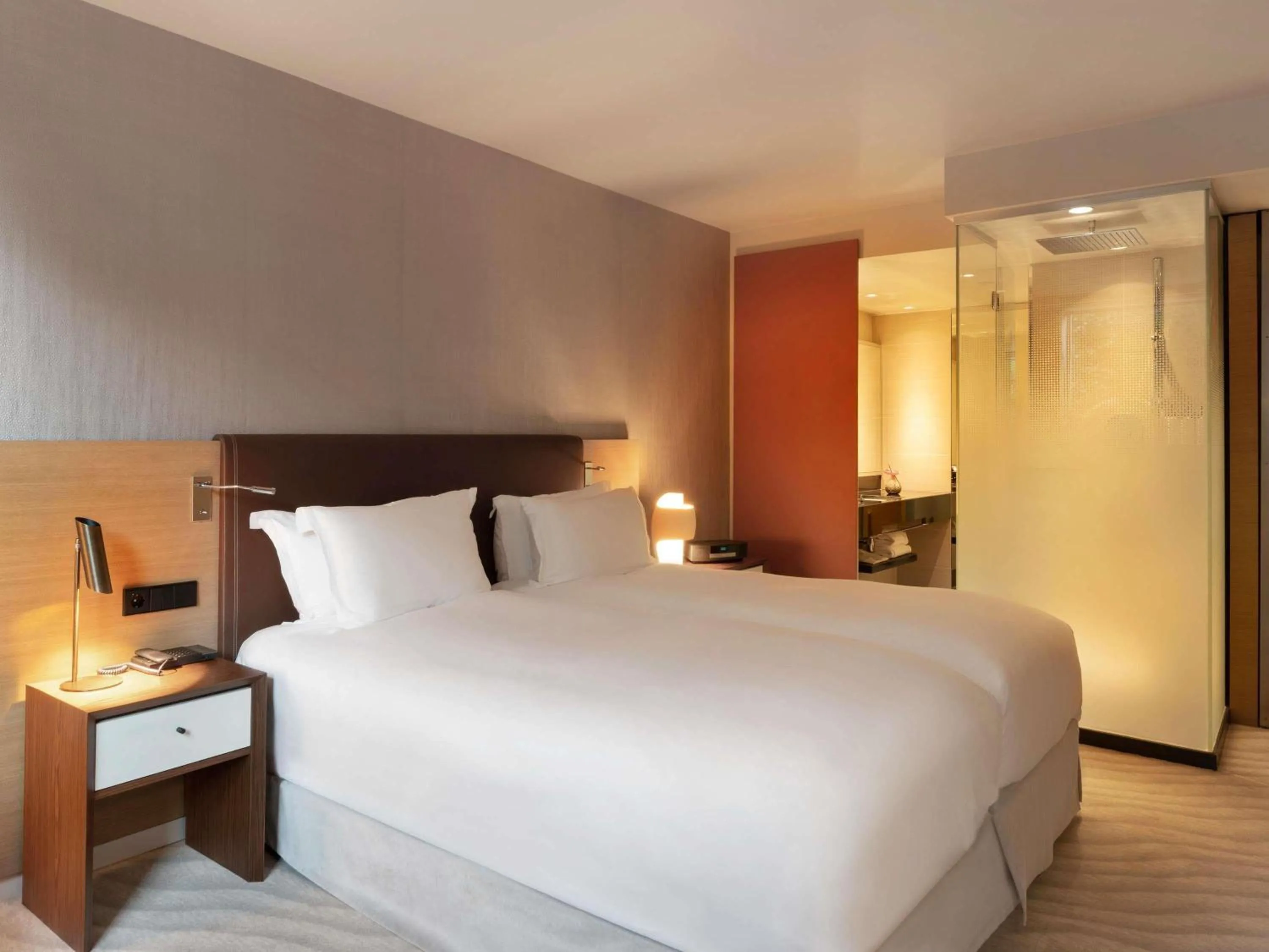 Bedroom, Bed in Sofitel Luxembourg Le Grand Ducal