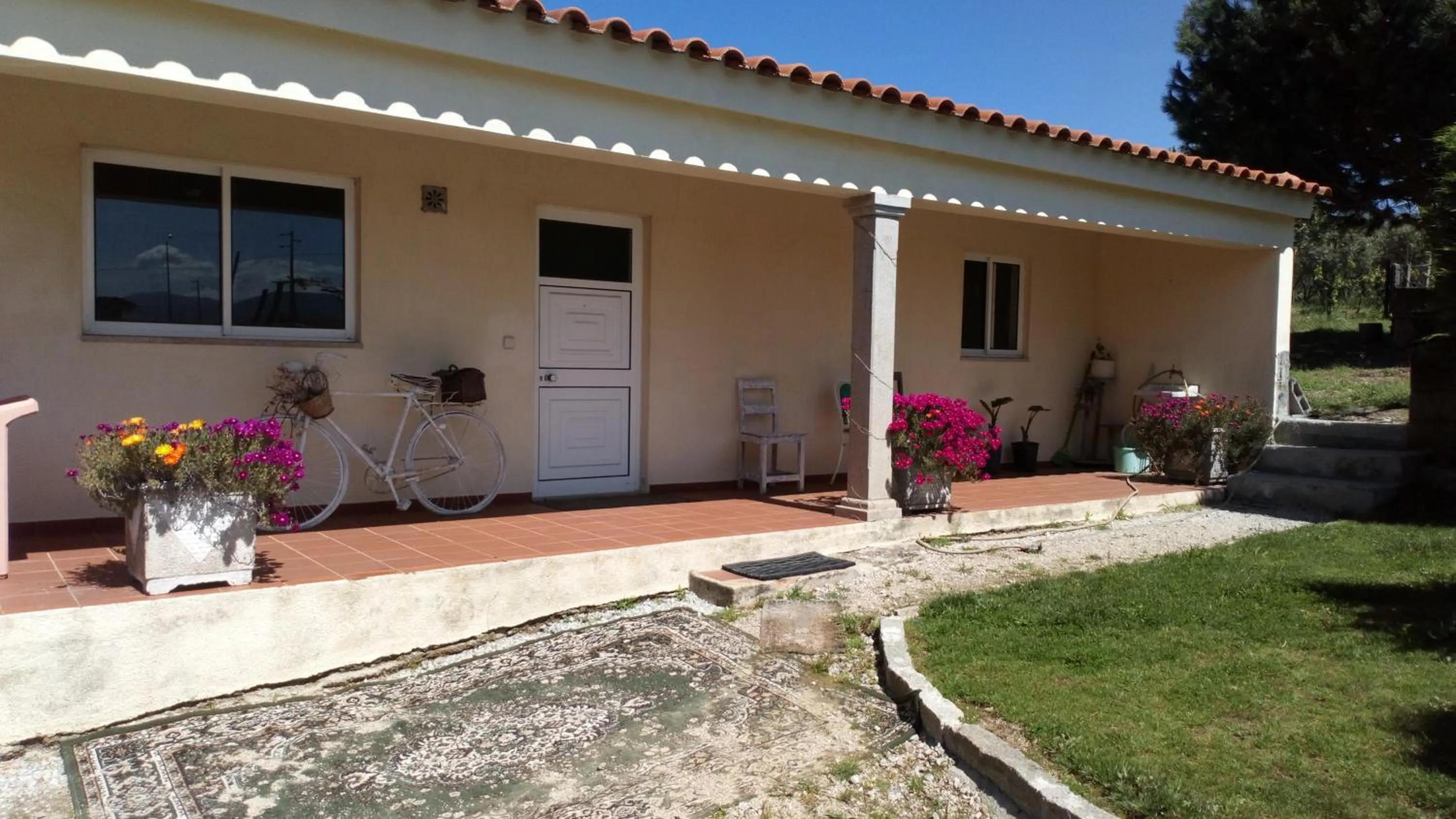 Property building in Quartos em vivenda serra da Estrela