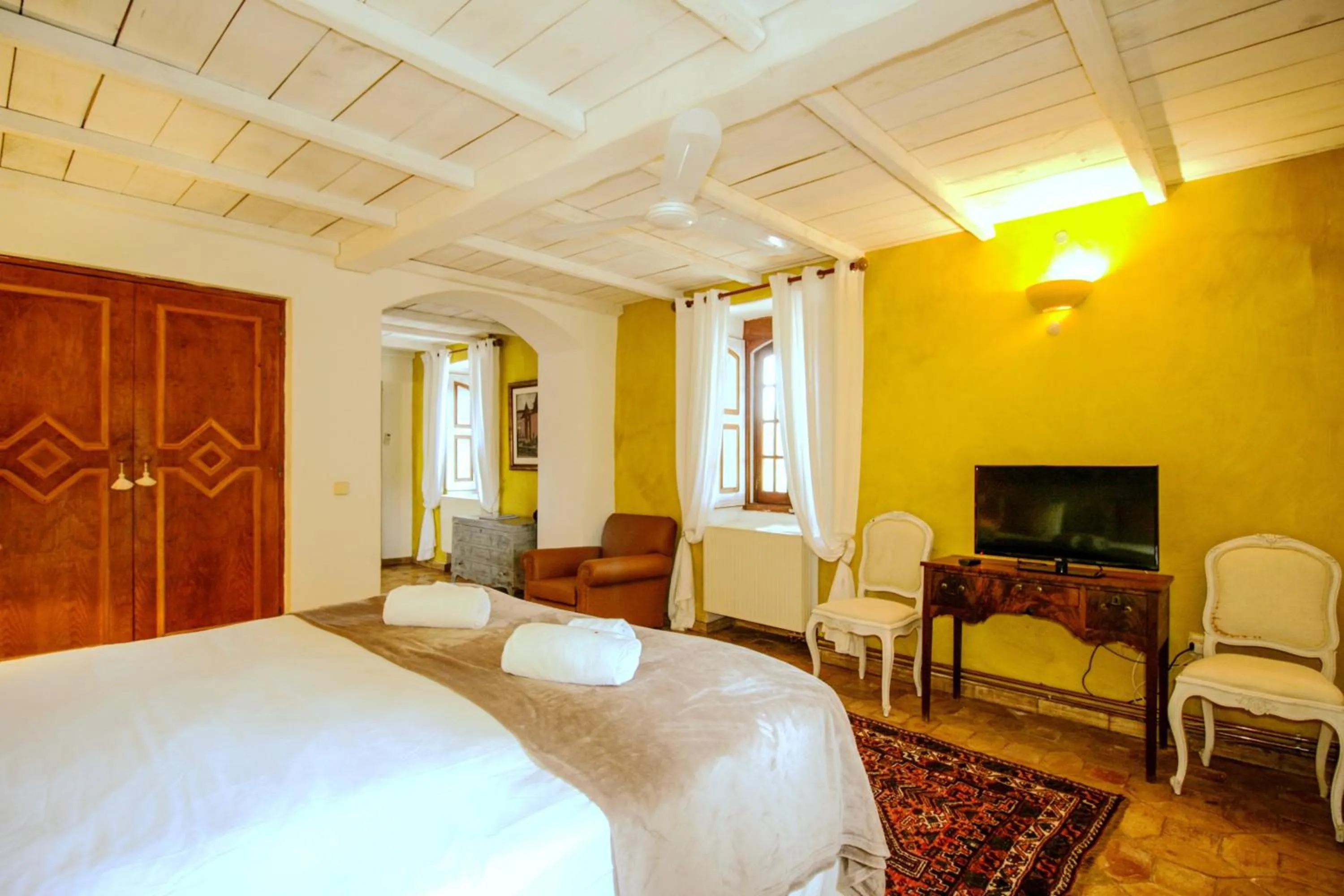 Bed in FLH Belaventura Villa