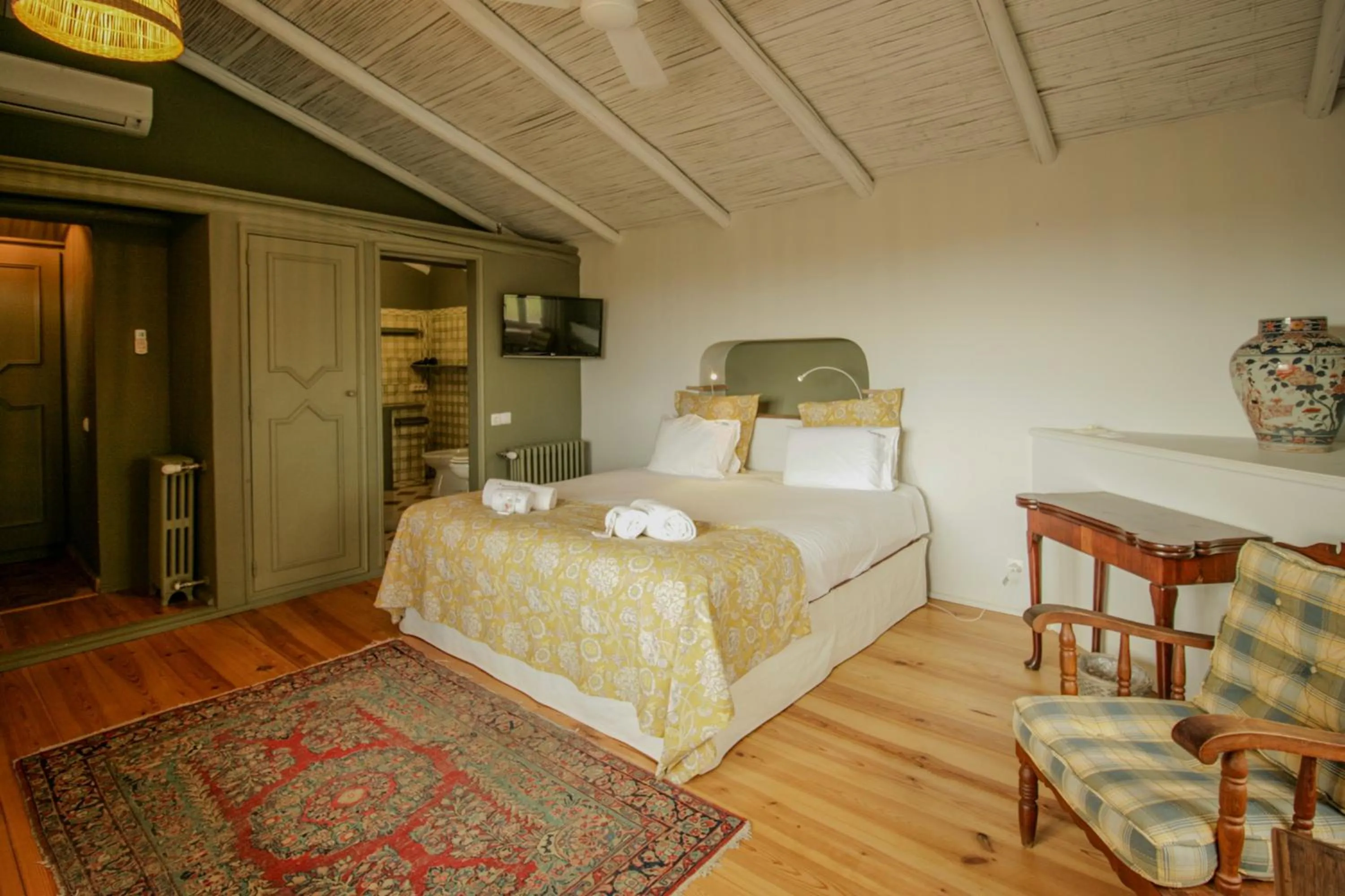 Bed in FLH Belaventura Villa