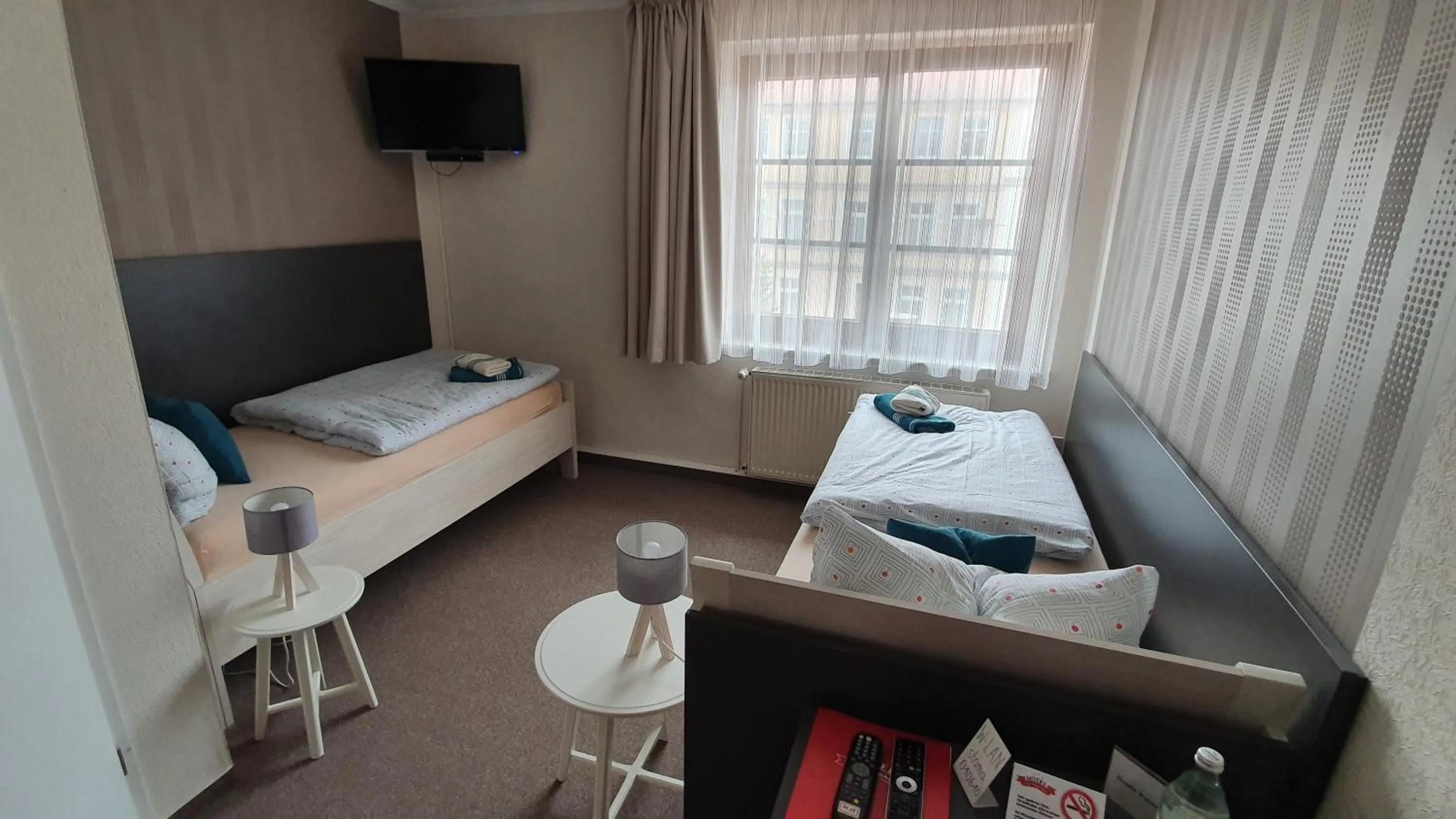 Bed in Hotel Stadt Magdeburg