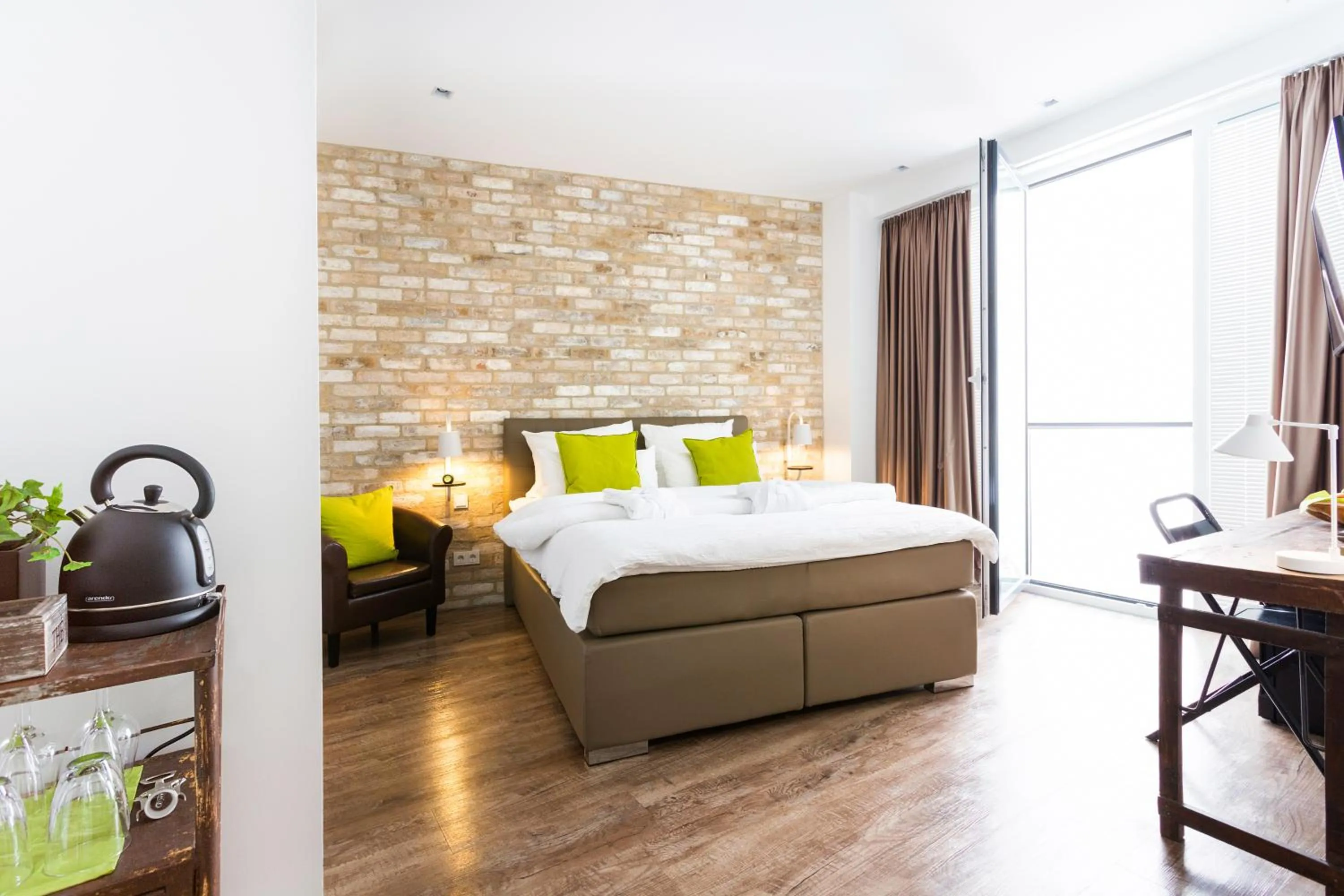 Bed in 1st Floor Köln 2