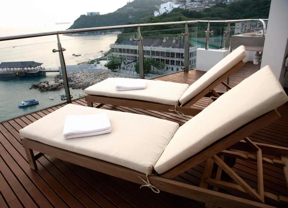 Balcony/Terrace in Stanley Oriental Hotel