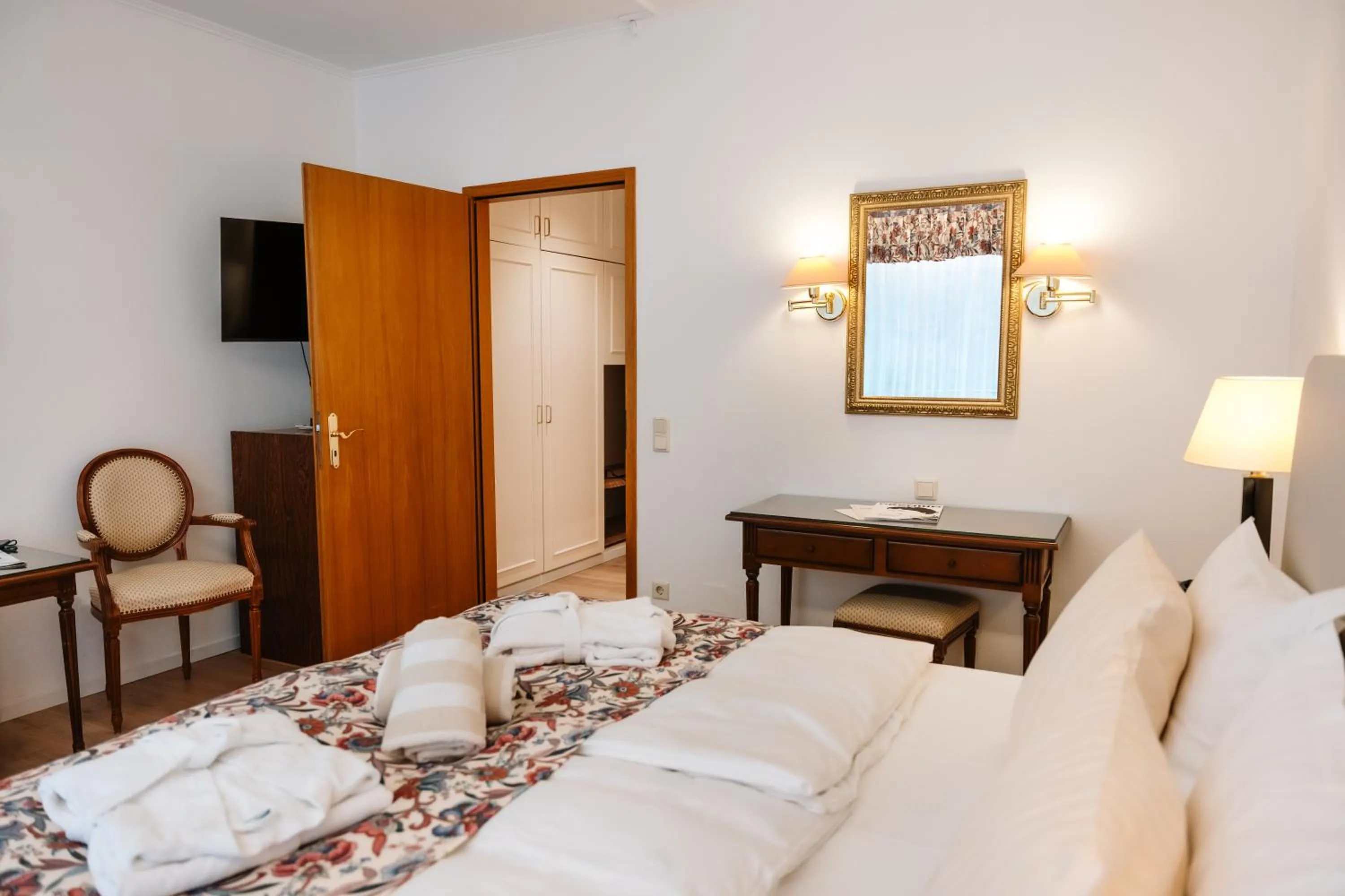 Bedroom, Bed in Hotel Bel Air Trail & Wellness