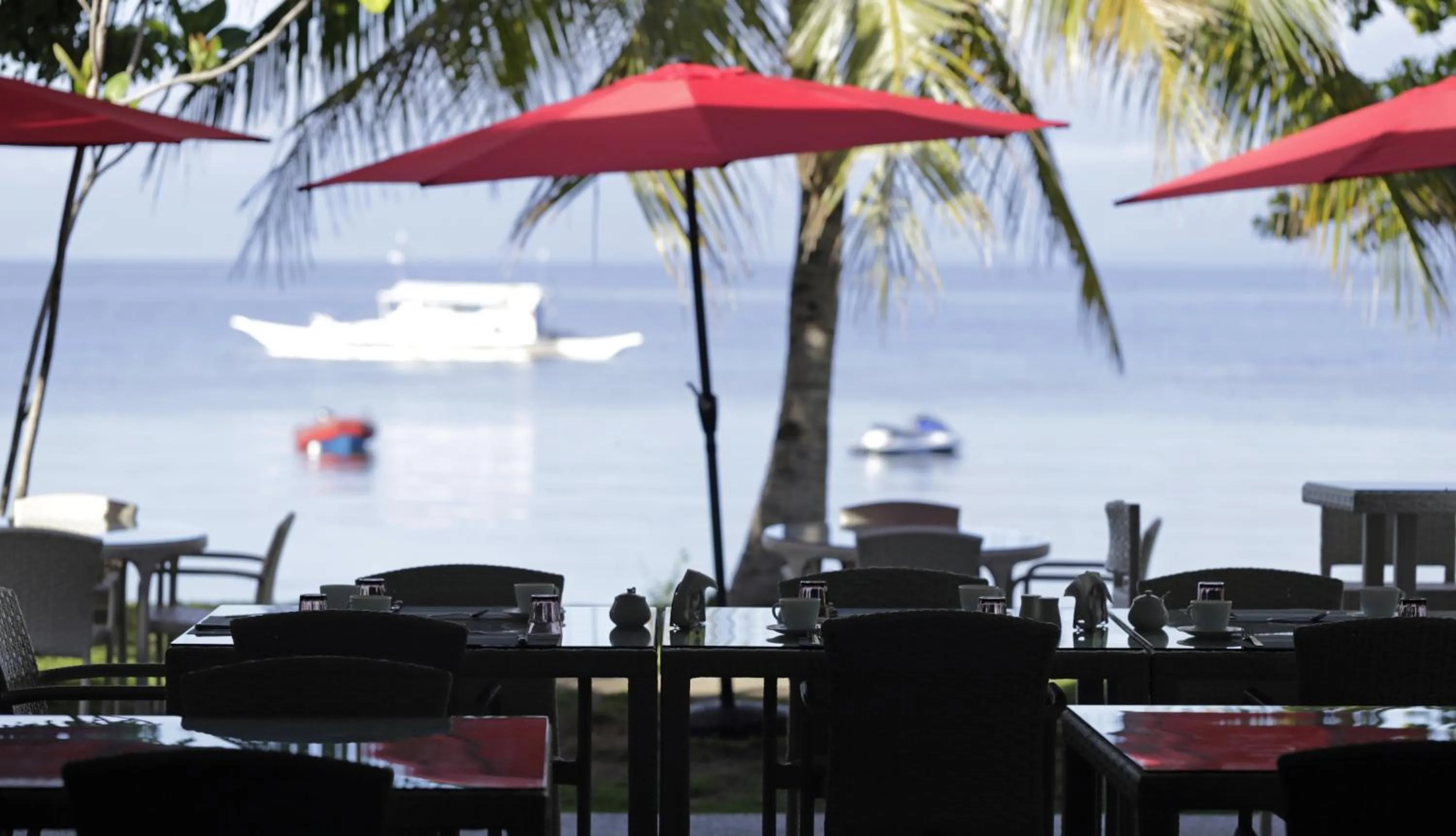 Restaurant/places to eat in Cabilao Sanctuary Beach & Dive Resort