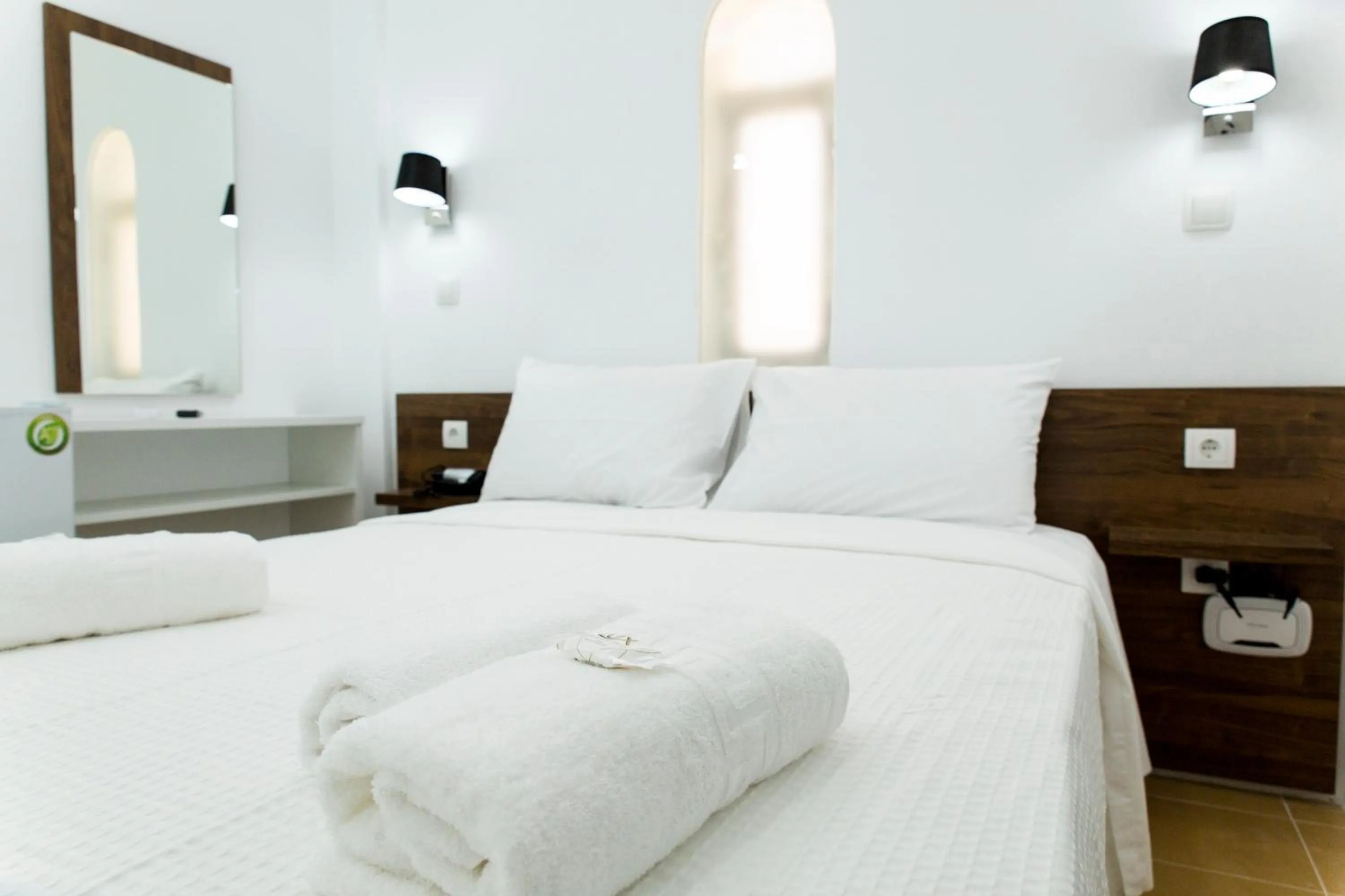 Bed in Kissamia - Self Check In Only - Next to Night Clubs