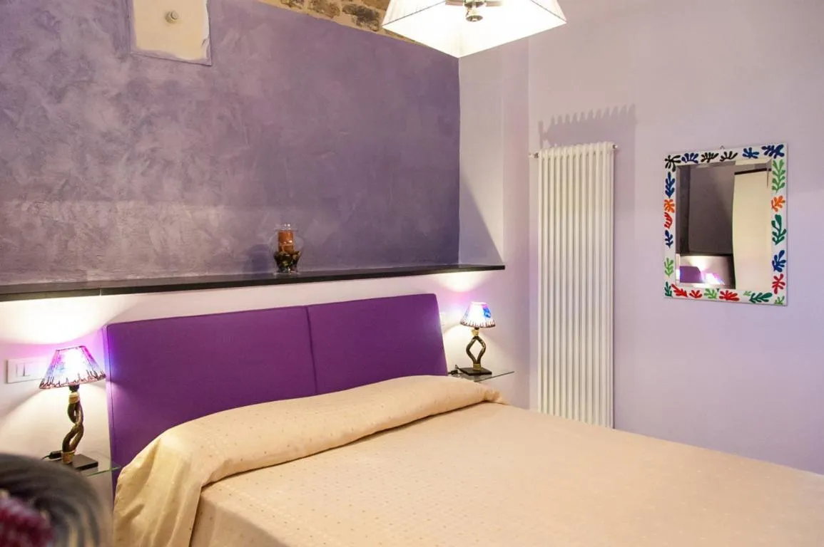 Bed in Appartamenti Antico Frantoio Doria