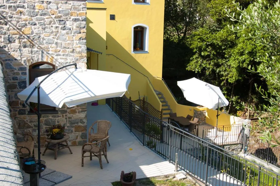 Garden in Appartamenti Antico Frantoio Doria