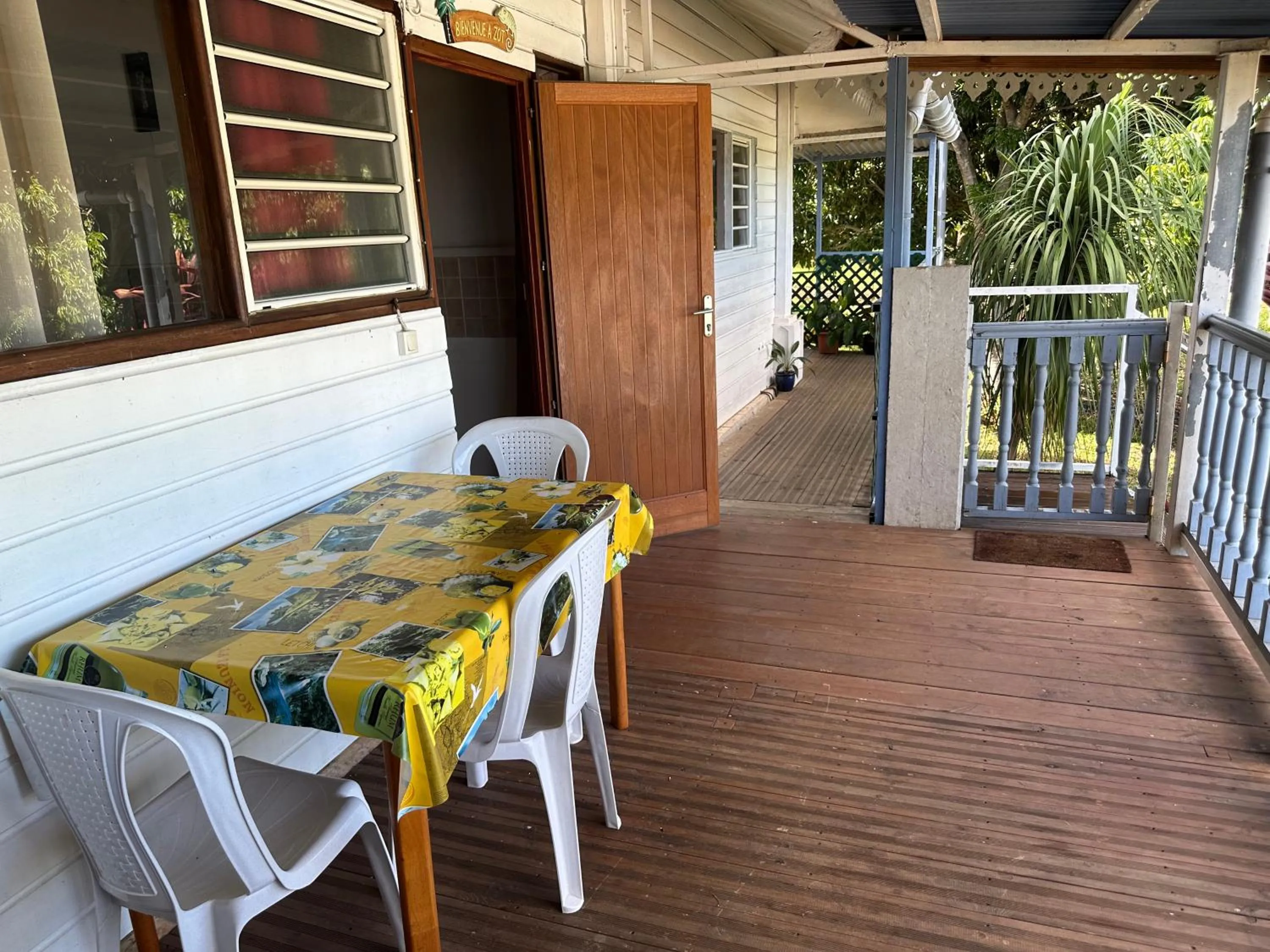 Balcony/Terrace in Zoiseaux Pays