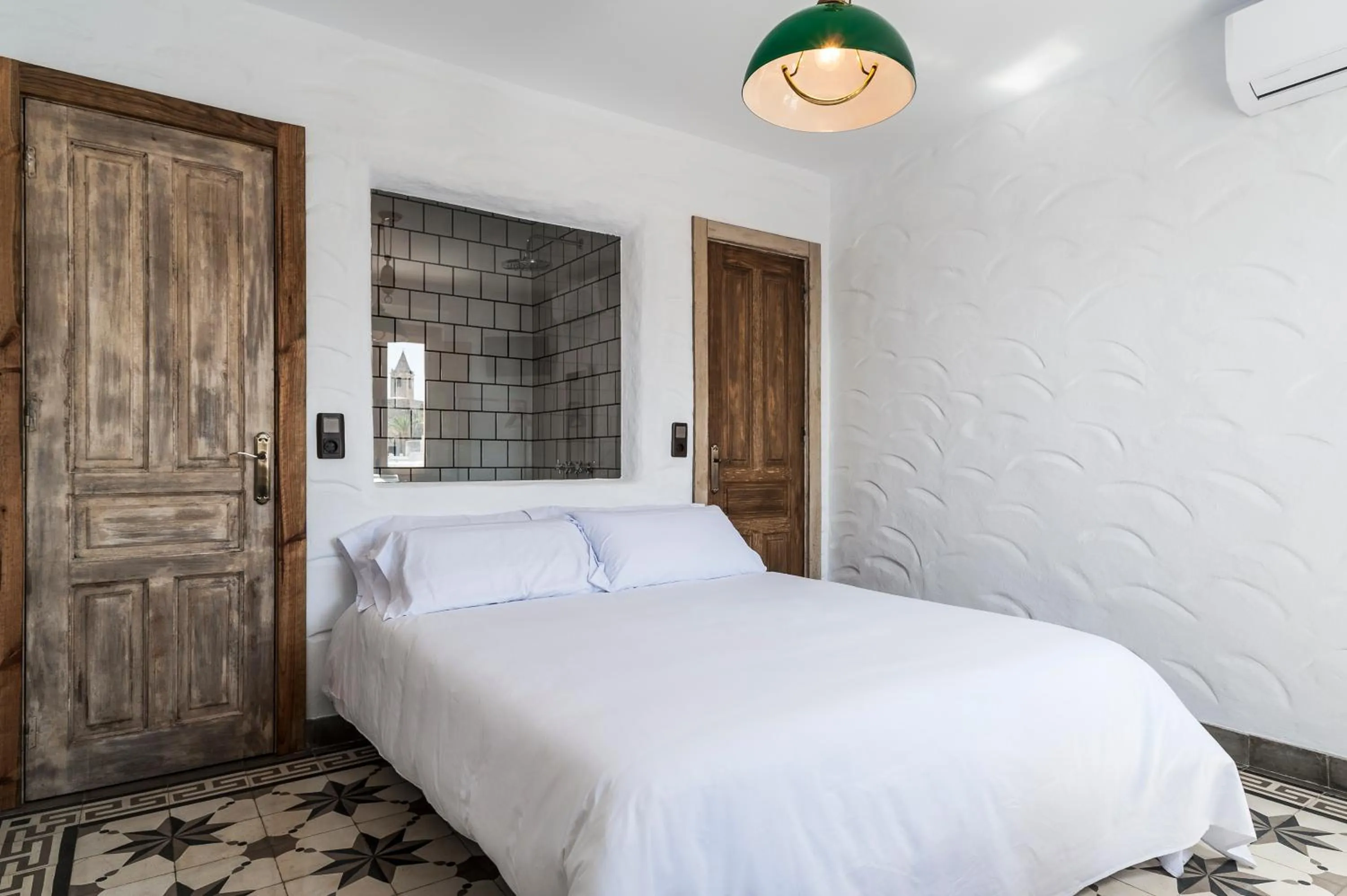 Bed in La Fonda Antigua ADULTS ONLY