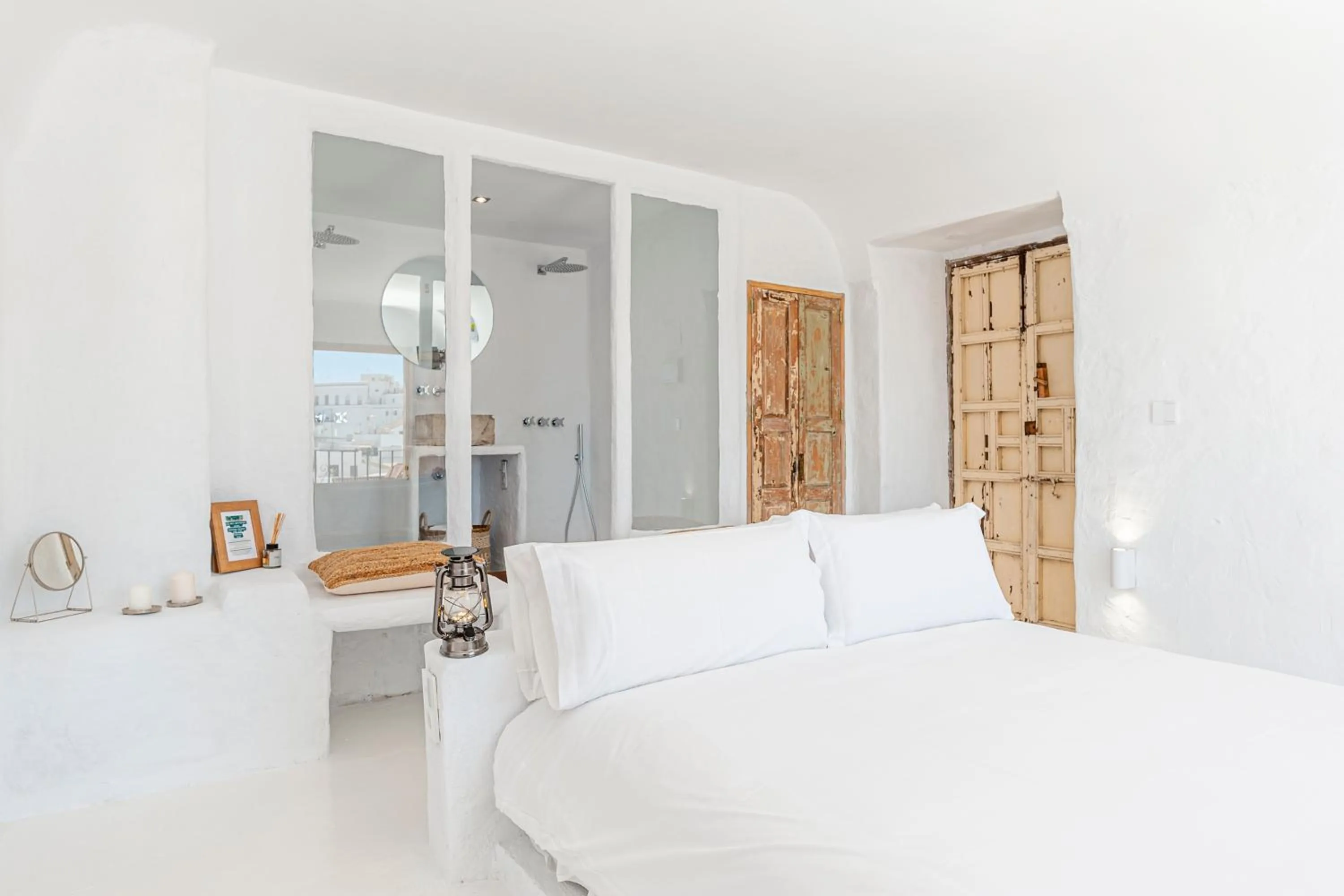 Bed in La Fonda Antigua ADULTS ONLY