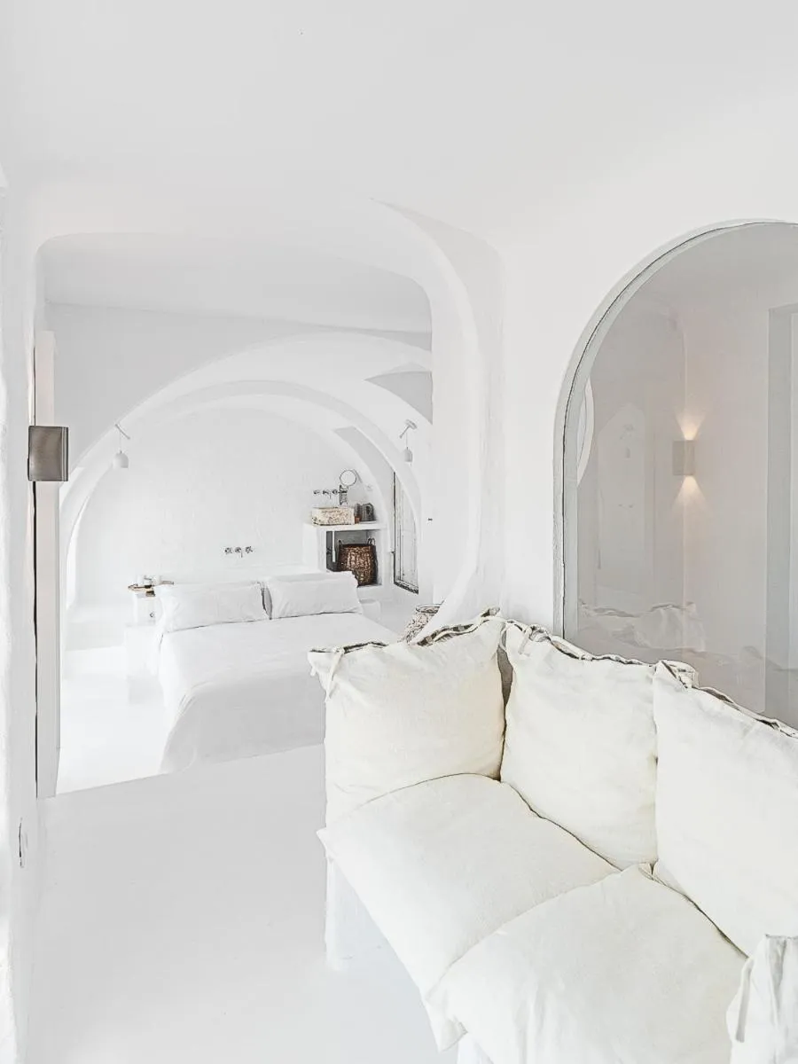 Bed in La Fonda Antigua ADULTS ONLY