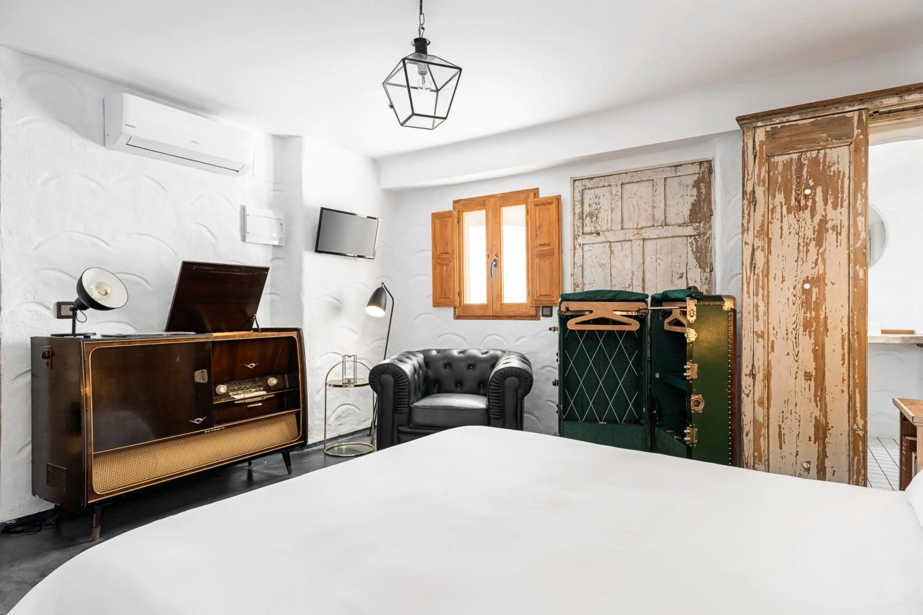 Bed in La Fonda Antigua ADULTS ONLY