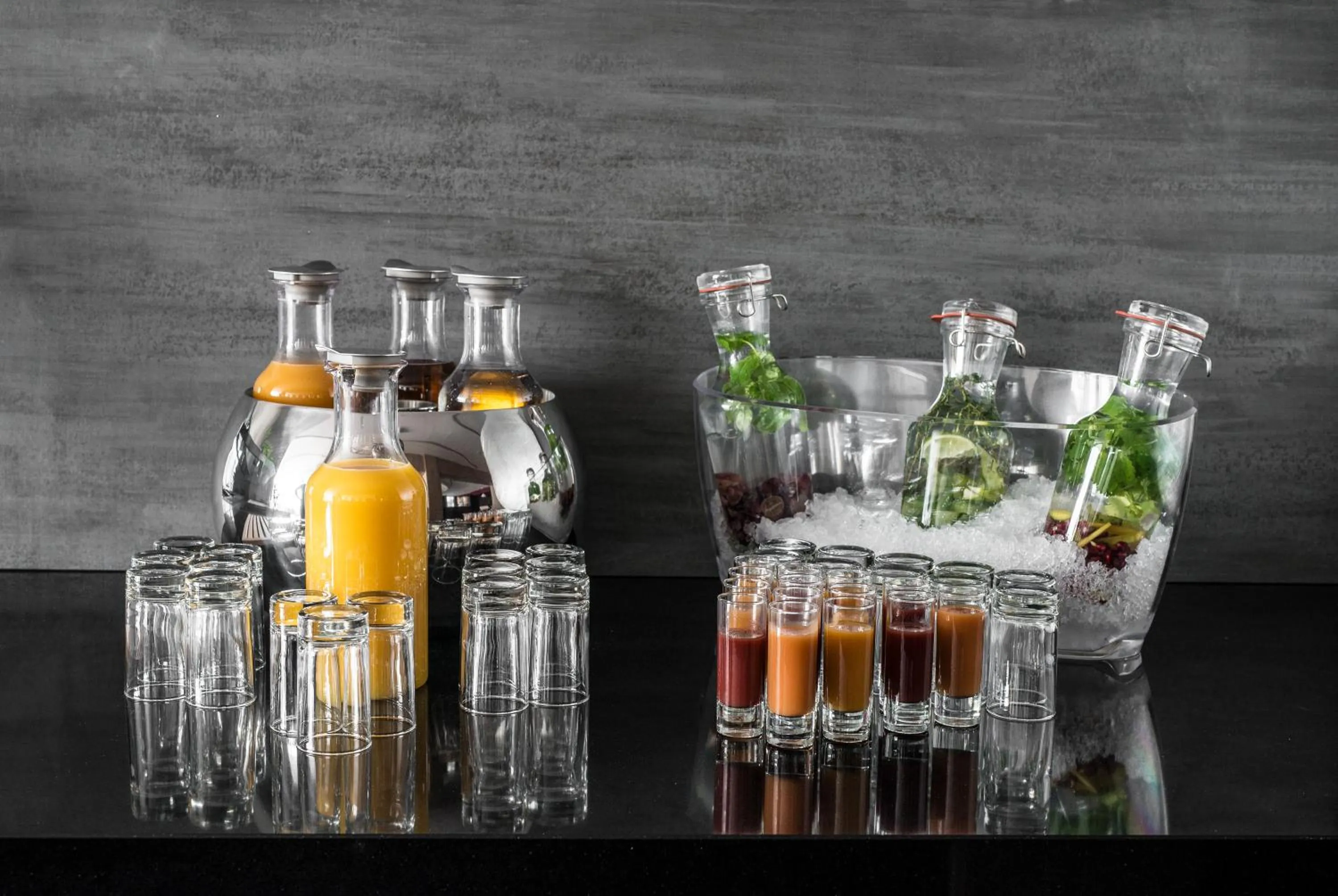 Restaurant/places to eat in Aura Hotel Adults Only