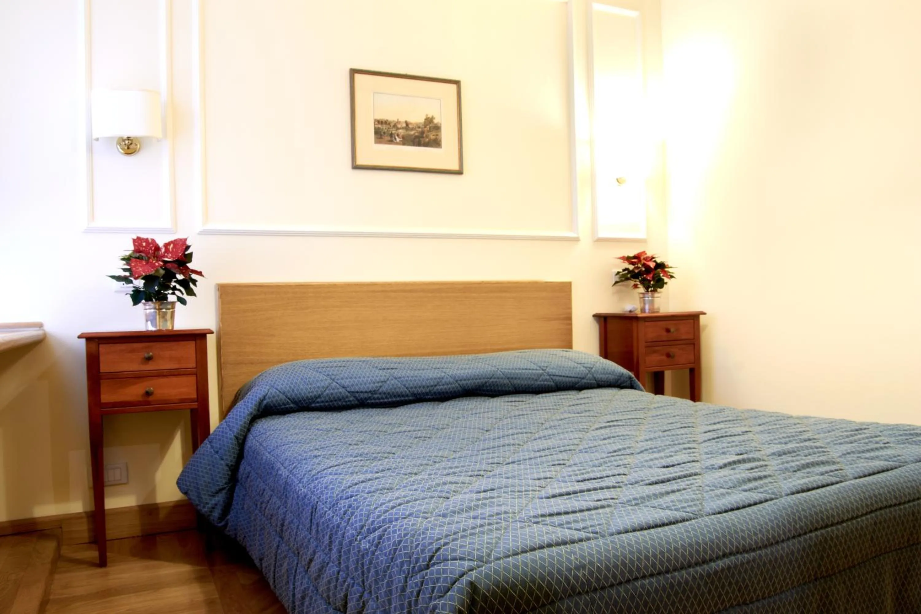 Photo of the whole room, Bed in Domus Cavour Guest house