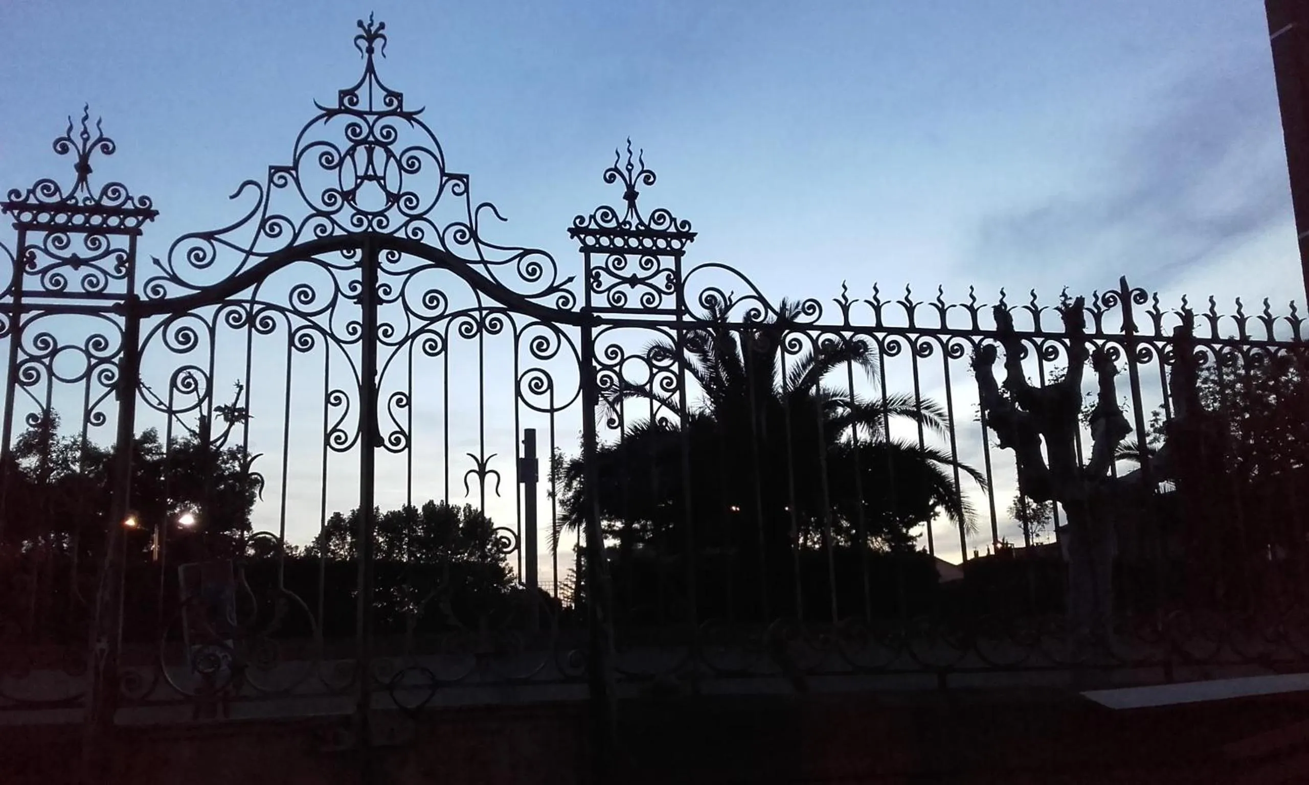 Facade/entrance in Chambre d'hôtes avec cuisine commune - 5 mns de Narbonne