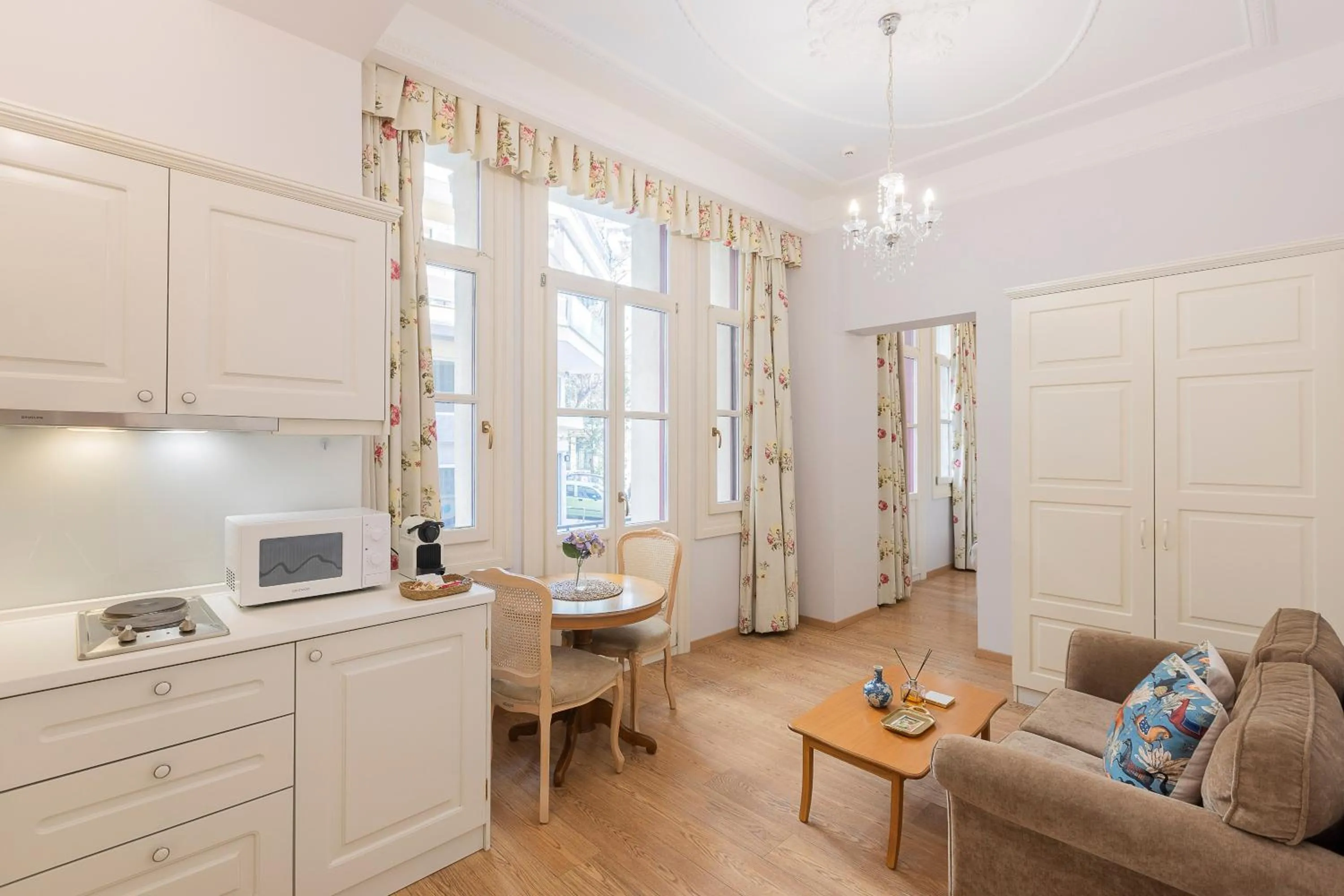 Gatto Perso Luxury Studios And Apartments