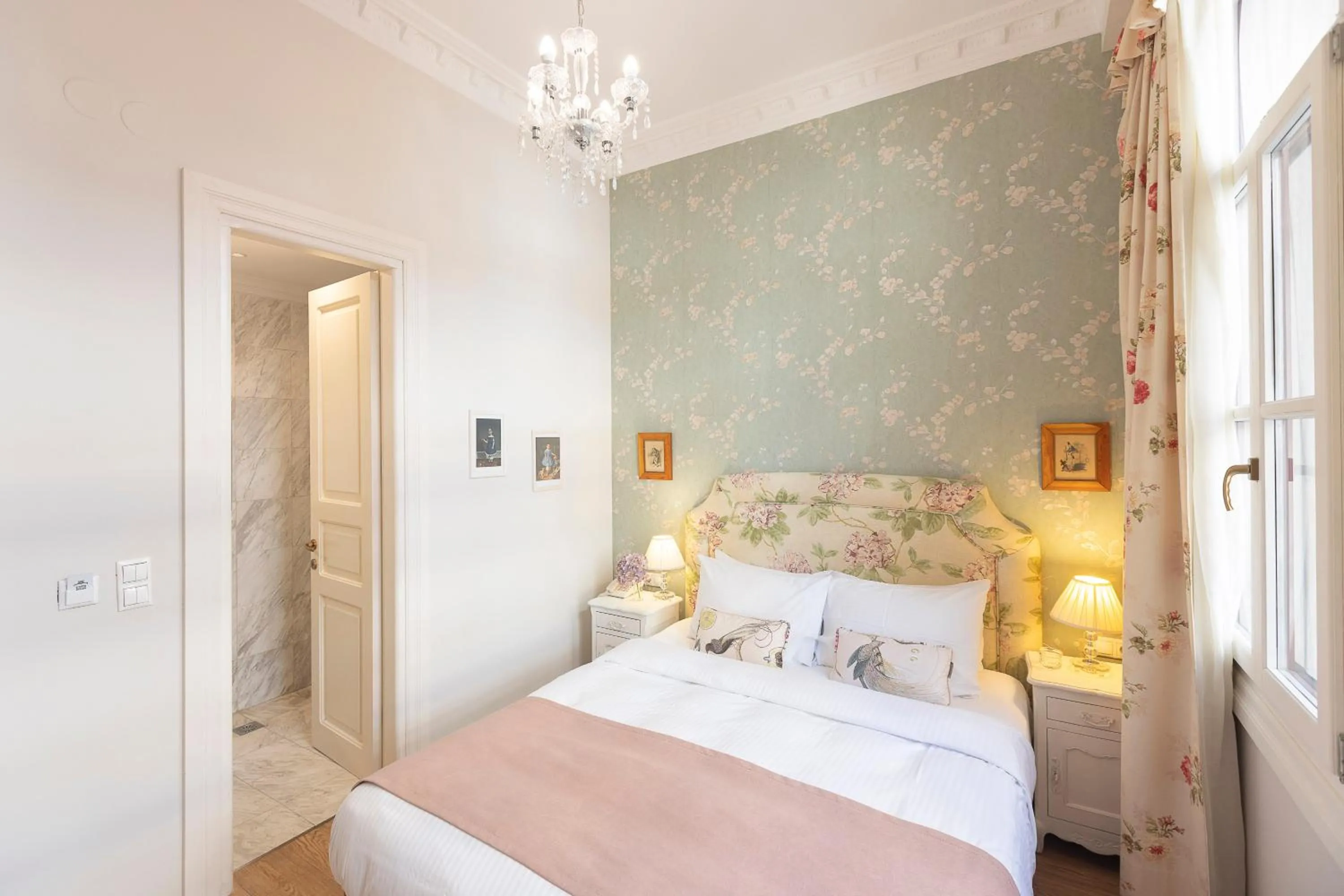 Bed in Gatto Perso Luxury Studios And Apartments