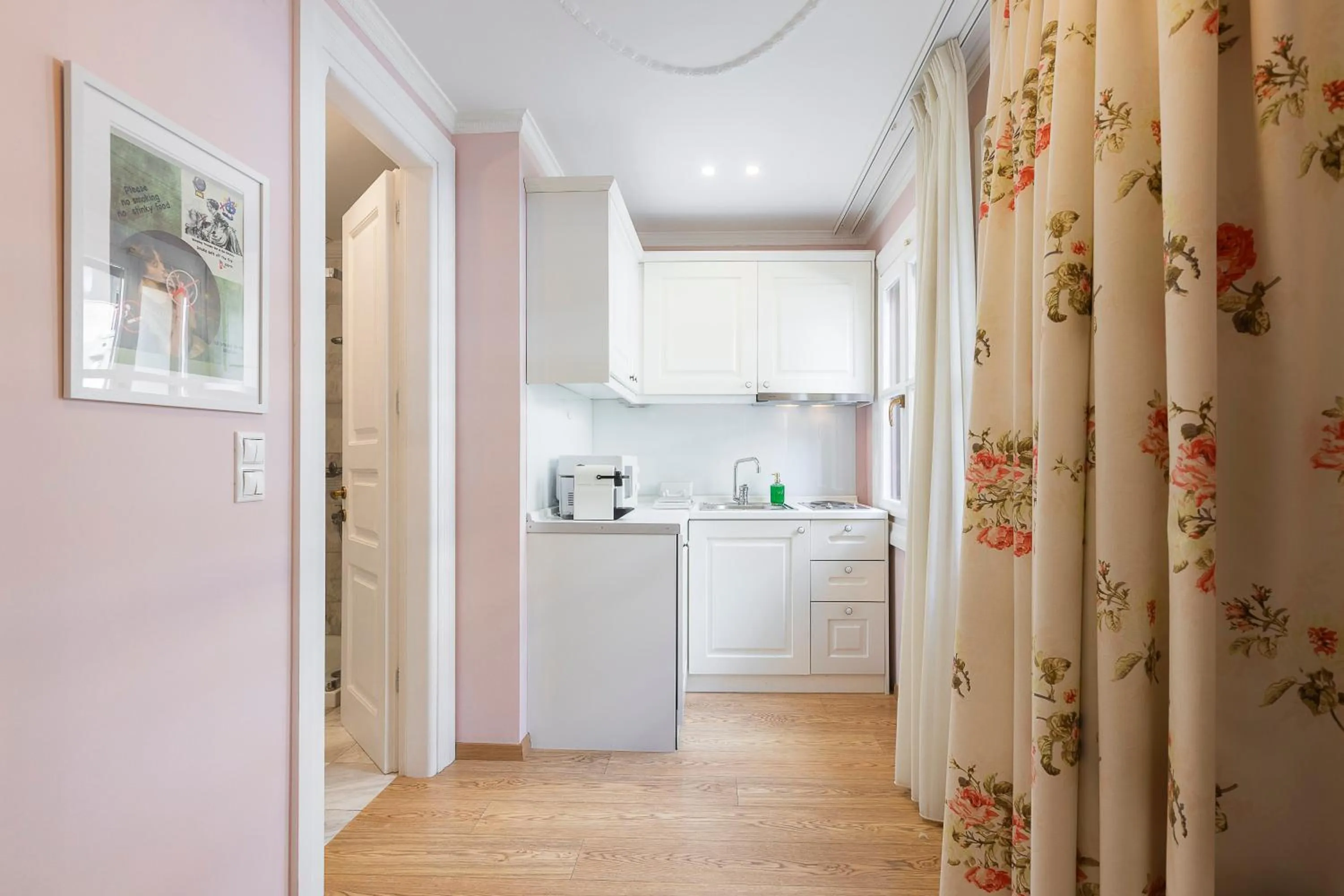 Gatto Perso Luxury Studios And Apartments