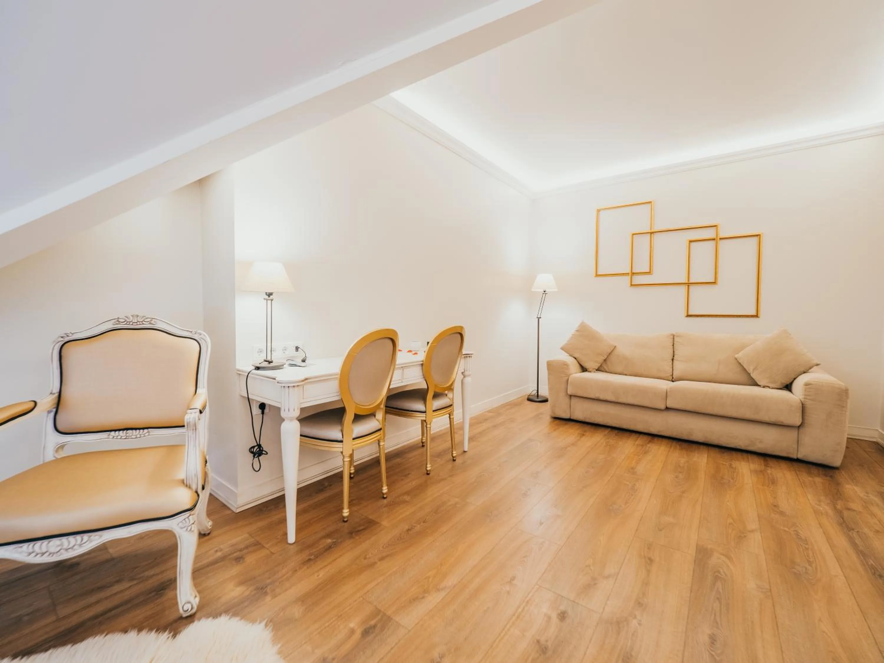 Photo of the whole room in Chateau d'Urspelt