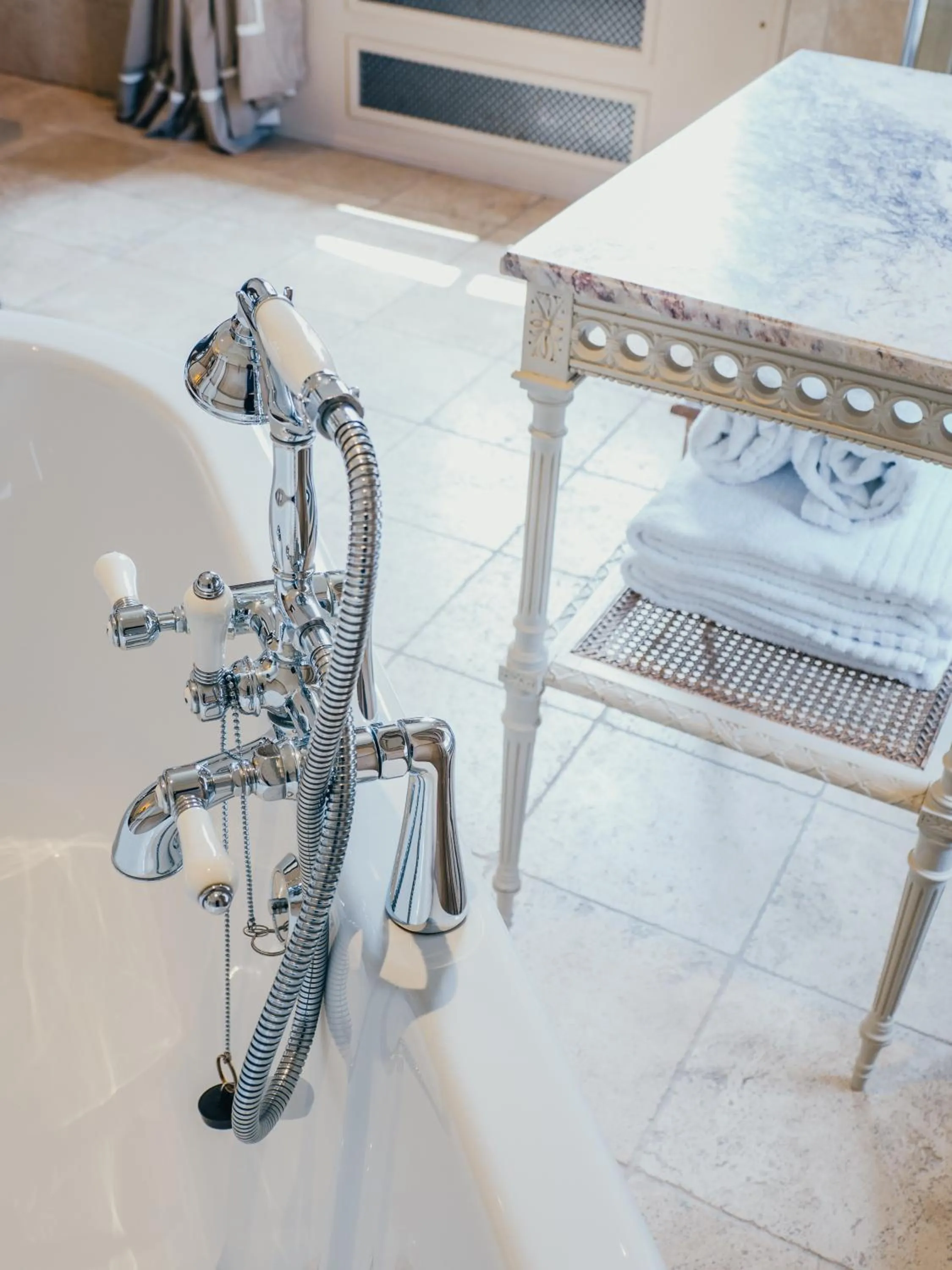 Bathroom in Chateau d'Urspelt