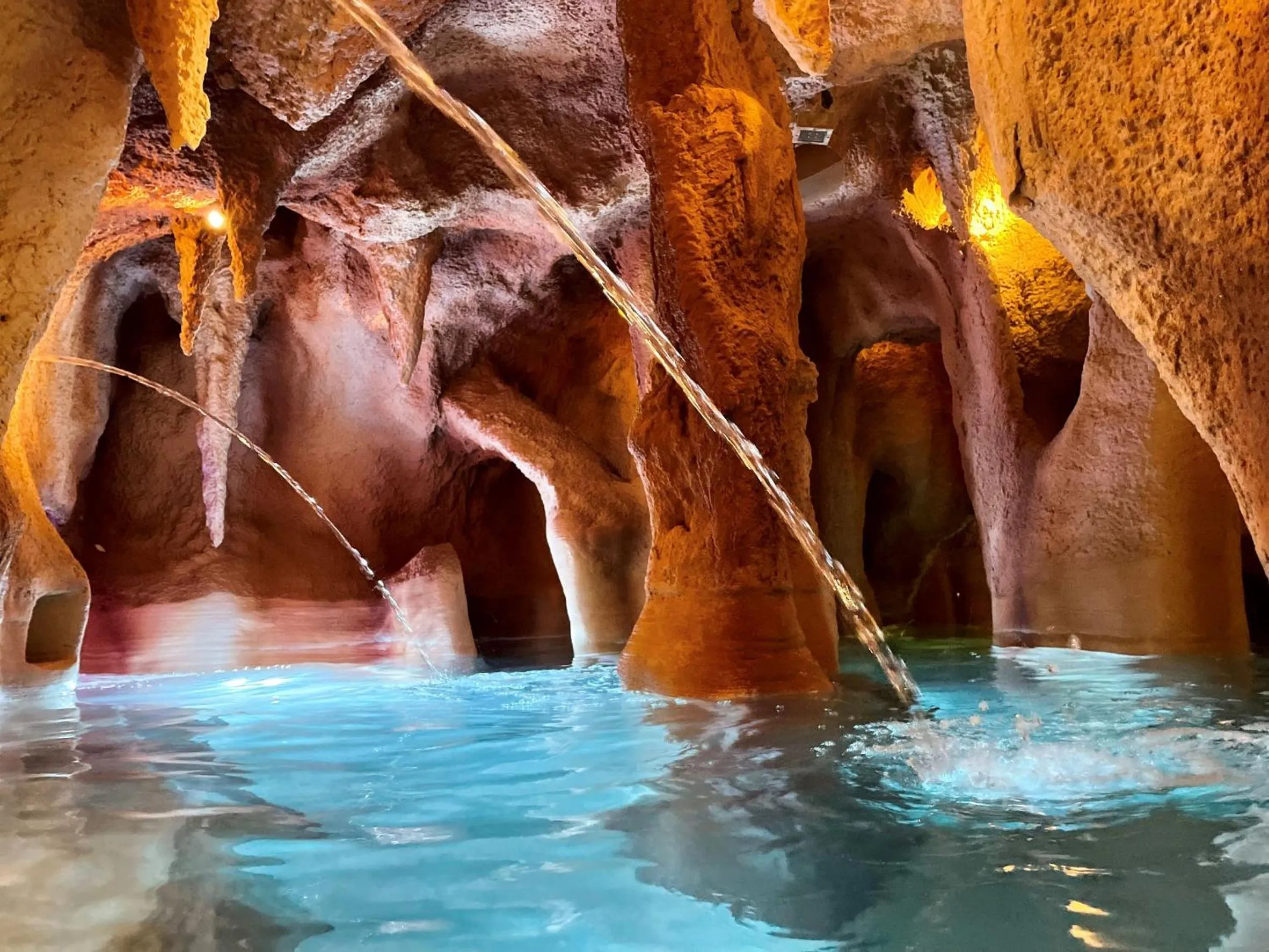 Spa and wellness centre/facilities in Chateau d'Urspelt