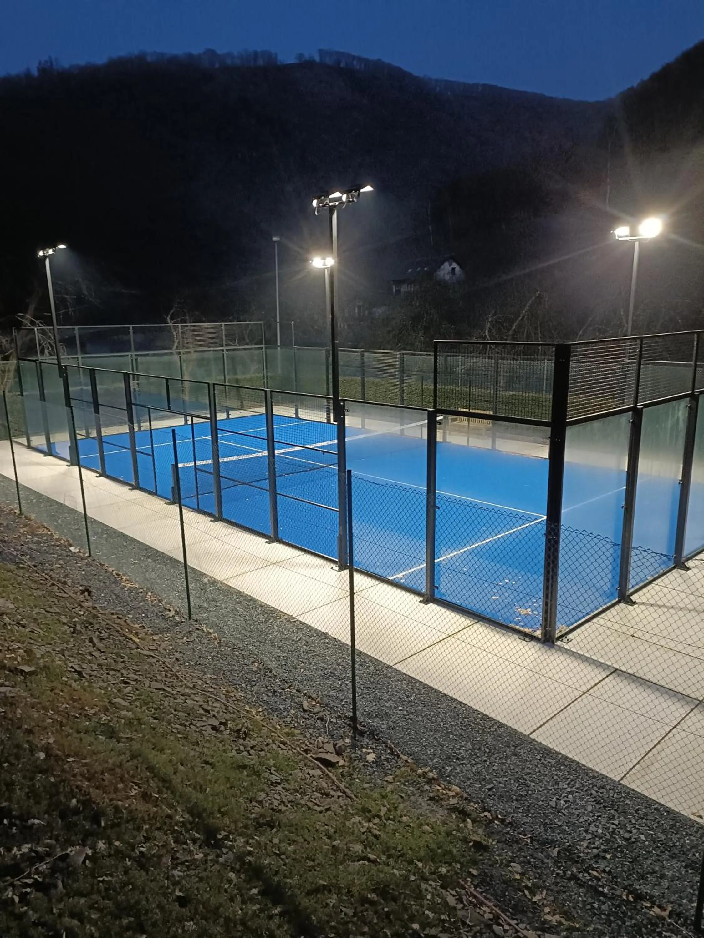 Tennis court in Cocoon Hotel La Rive