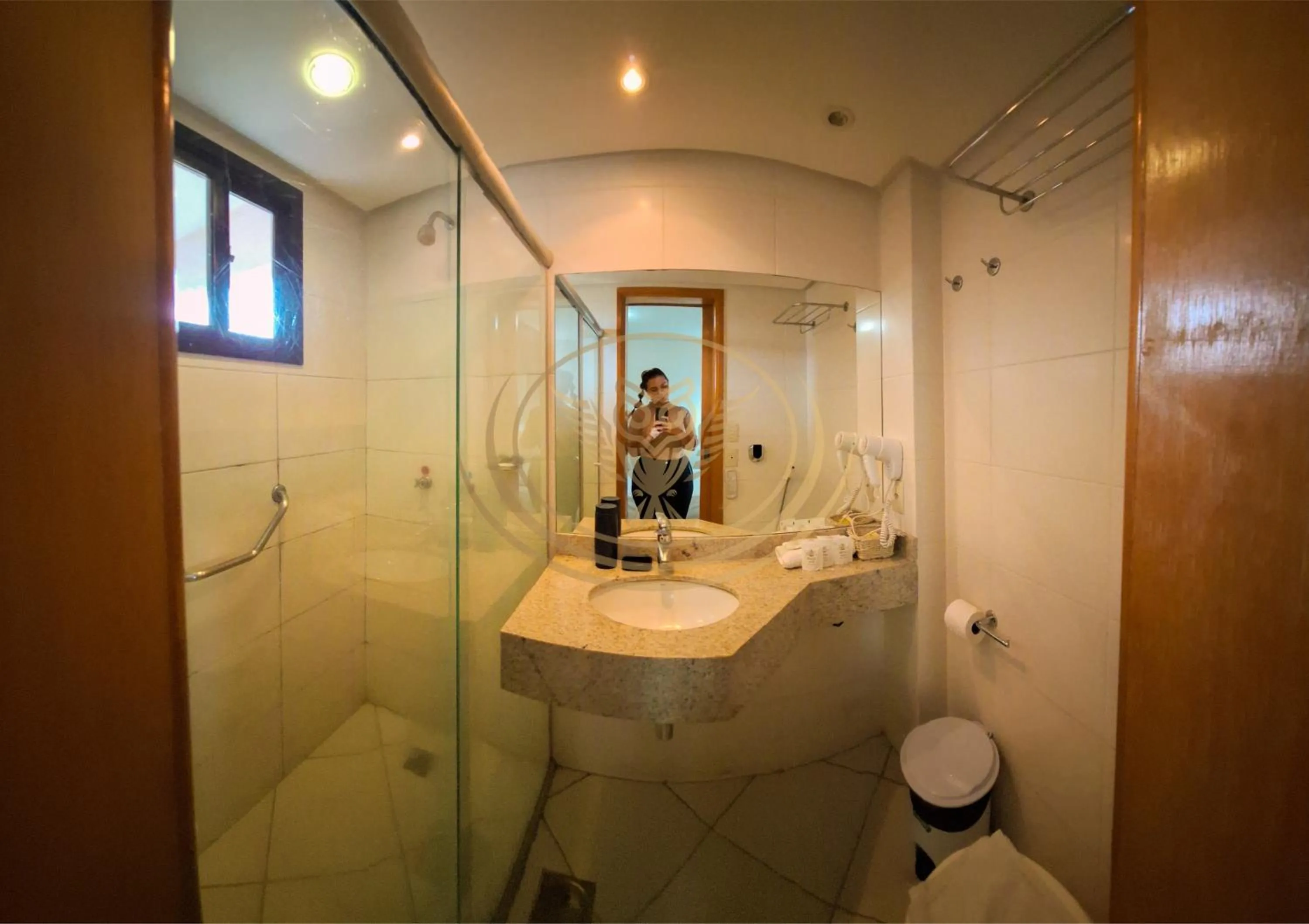 Shower in Coruja Imob - Flat Crystal Place