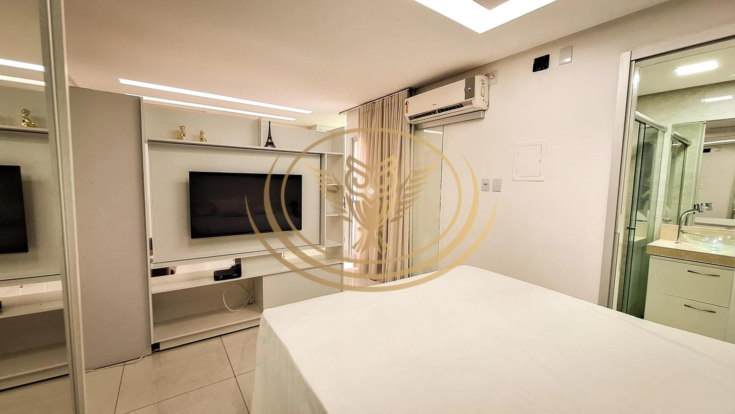 Bed in Coruja Imob - Flat Crystal Place