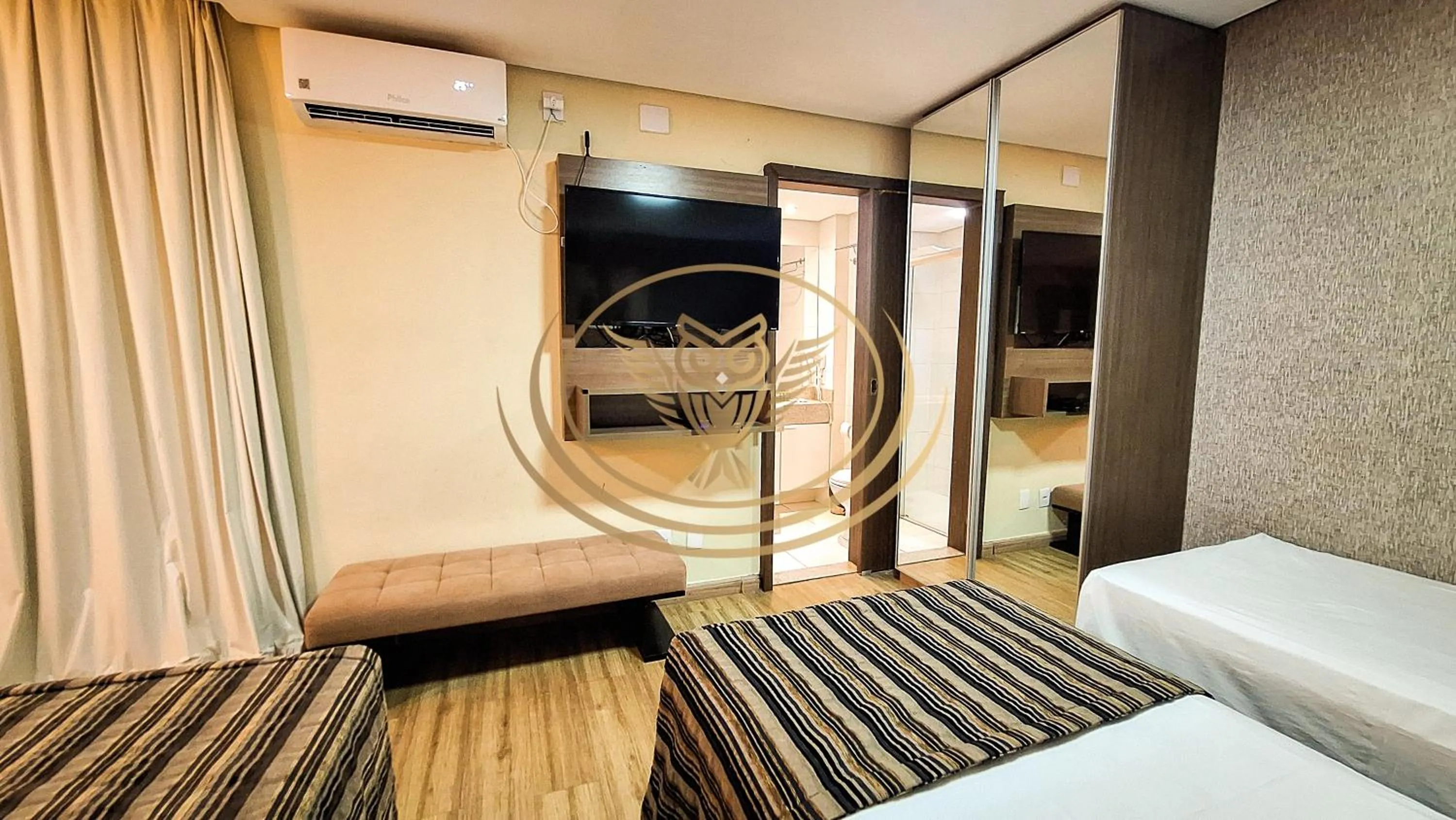 TV and multimedia, Bed in Coruja Imob - Flat Crystal Place