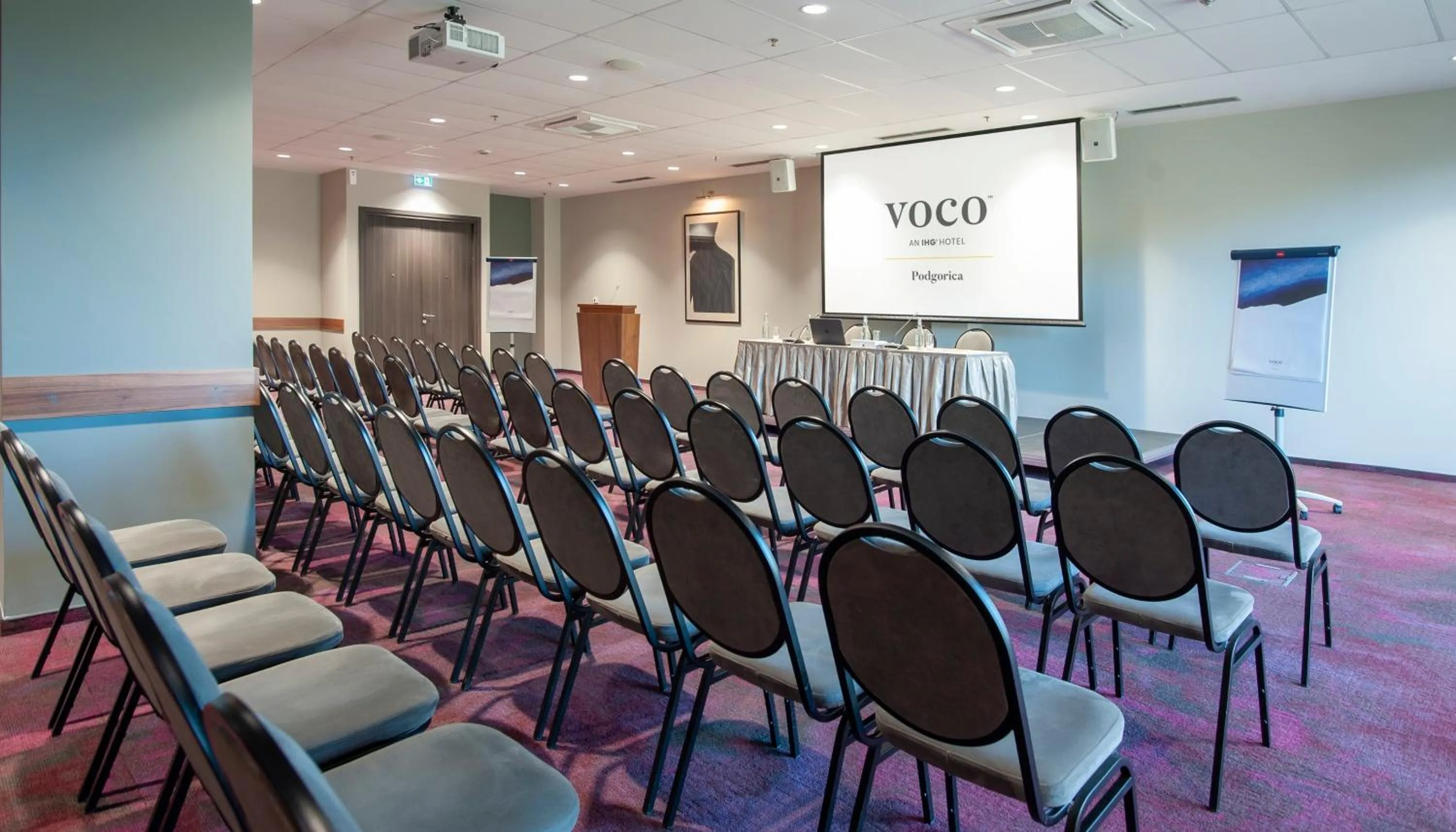 Meeting/conference room in voco - Podgorica by IHG