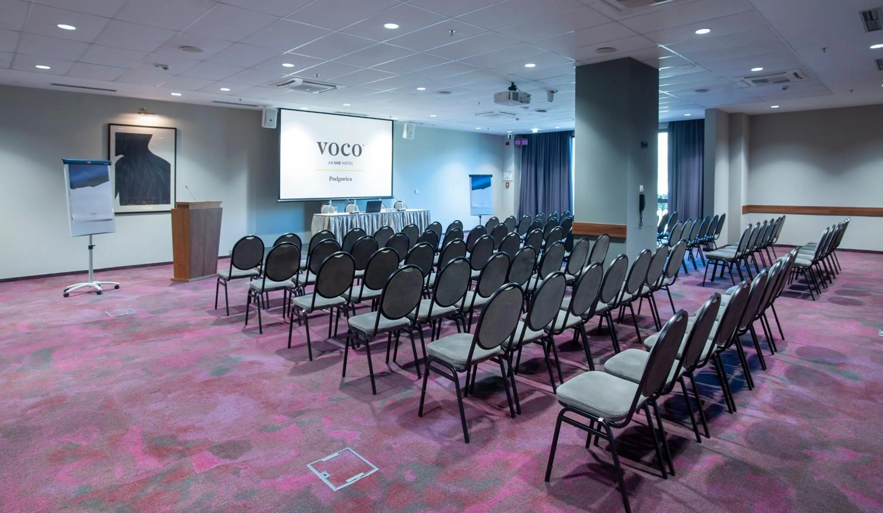 Meeting/conference room in voco - Podgorica by IHG
