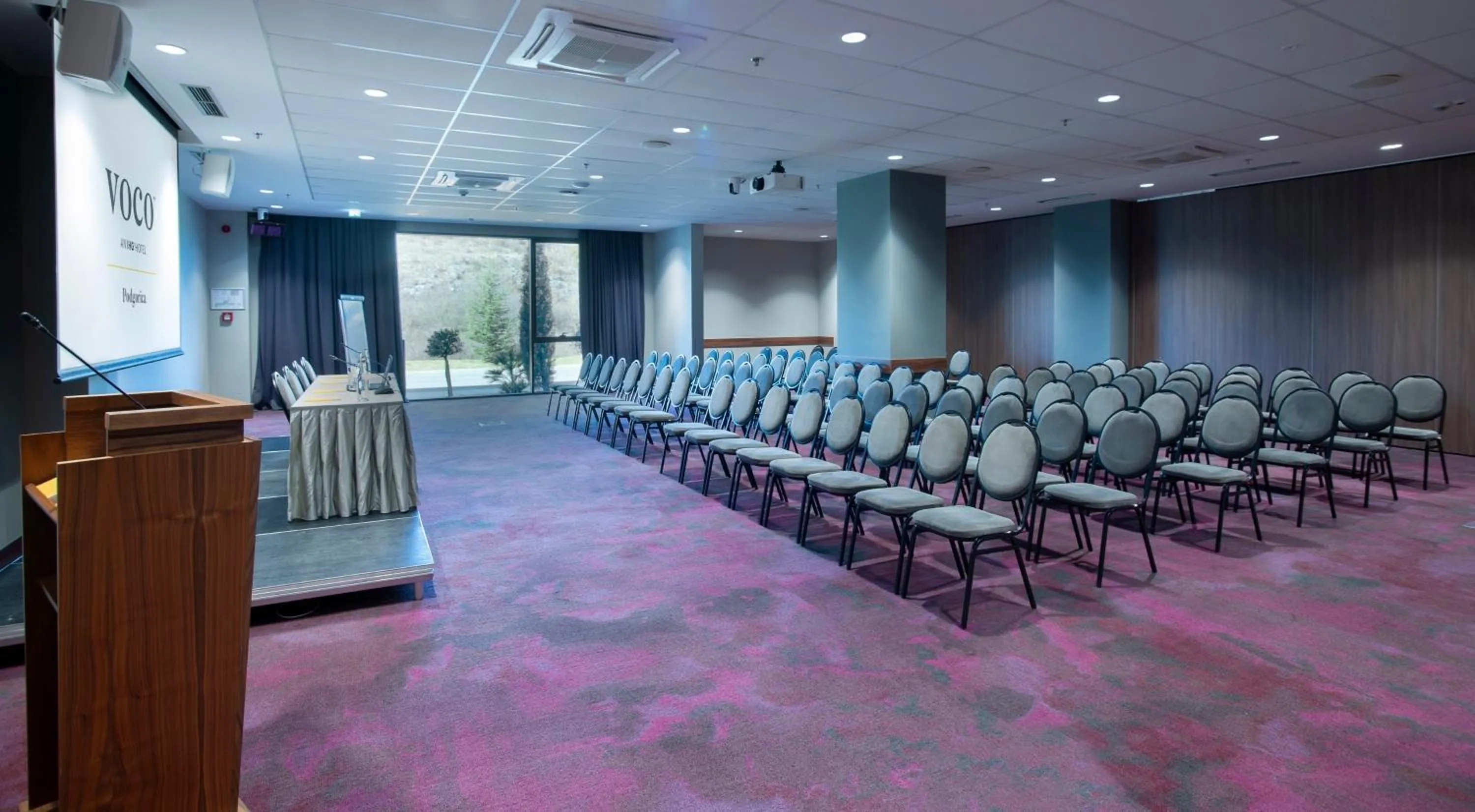 Meeting/conference room in voco - Podgorica by IHG
