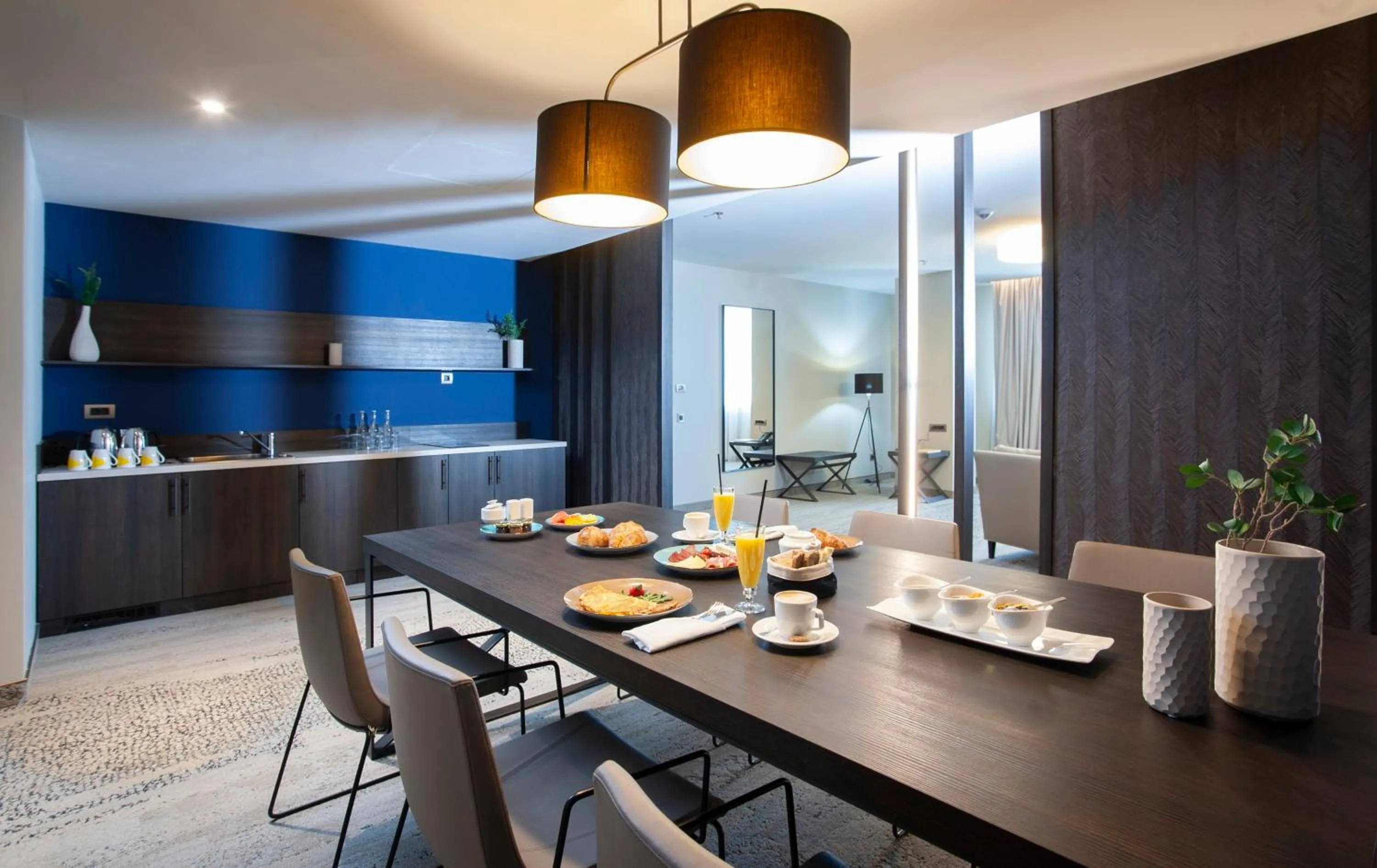 Photo of the whole room in voco - Podgorica by IHG