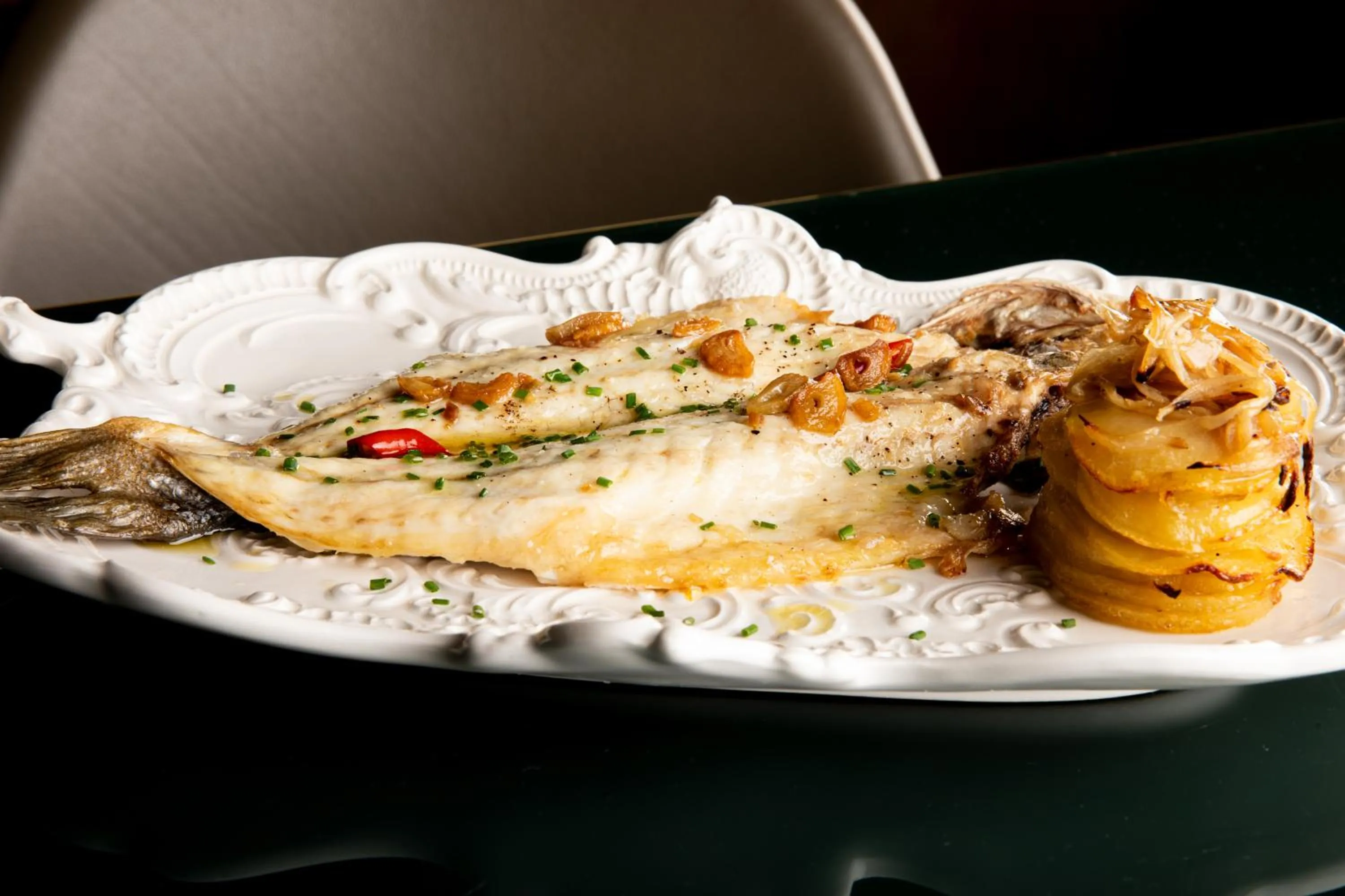 Restaurant/places to eat in Hotel Mercer Sevilla 5 GL